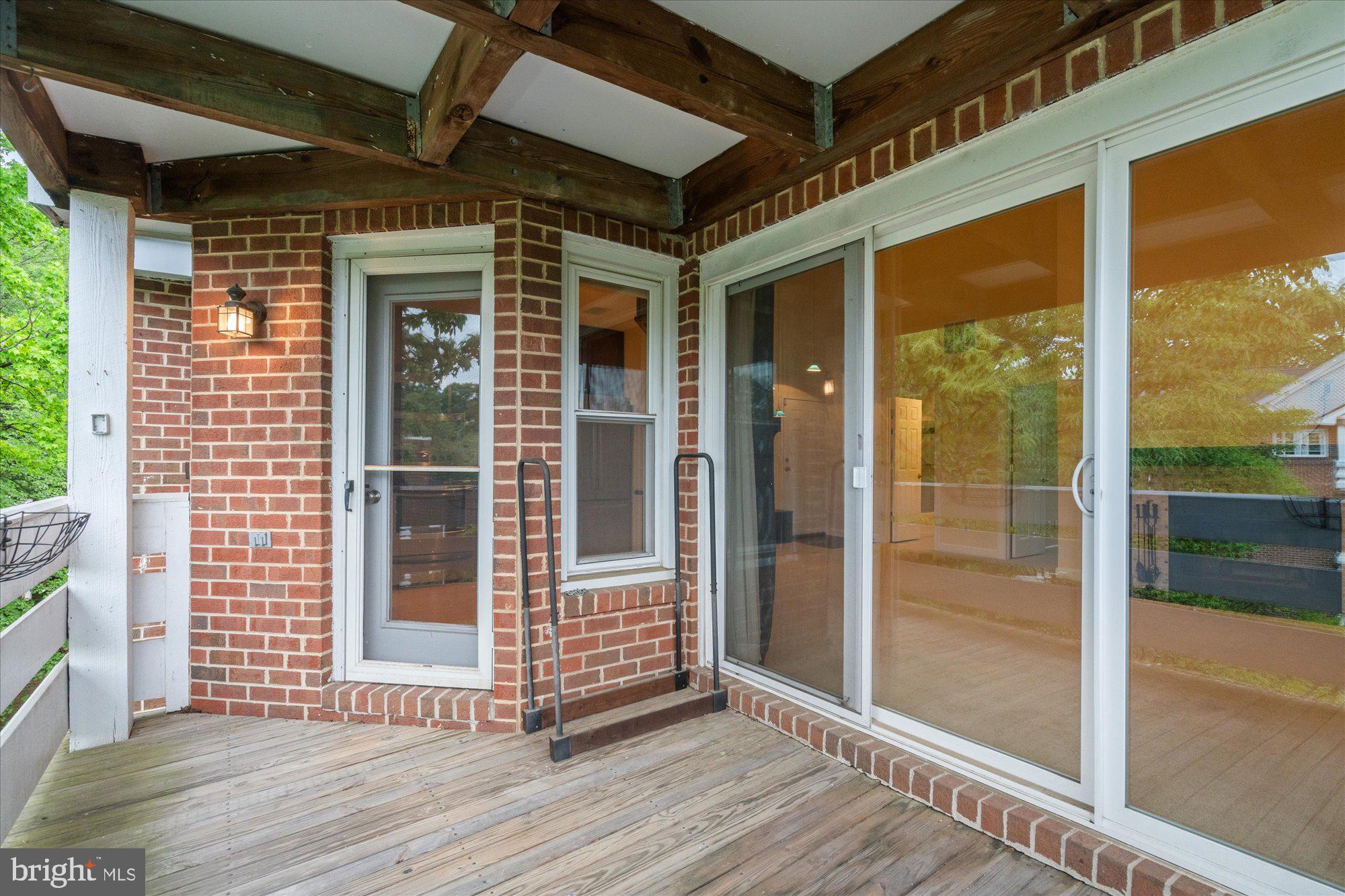 THE COVE - Residential