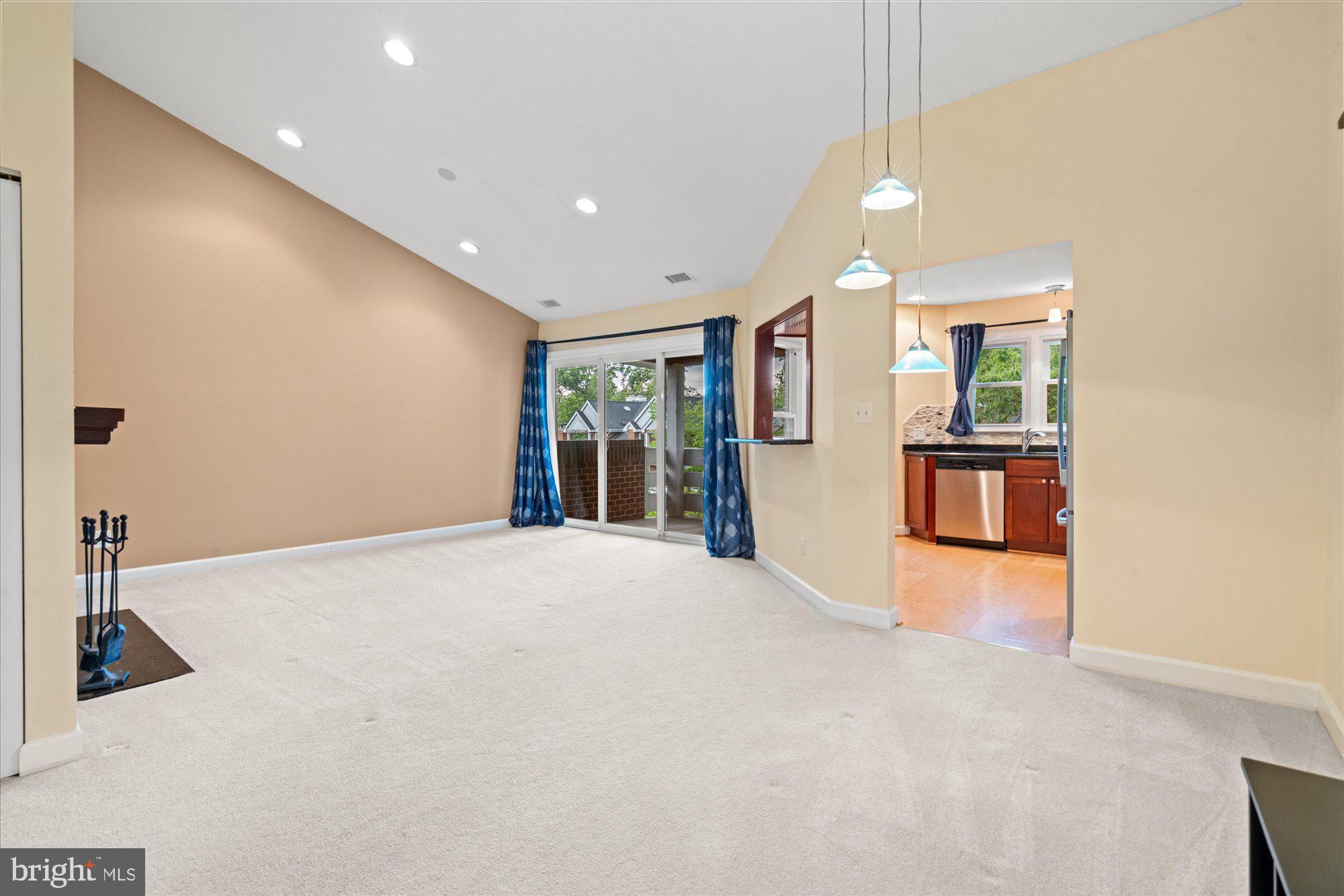 THE COVE - Residential