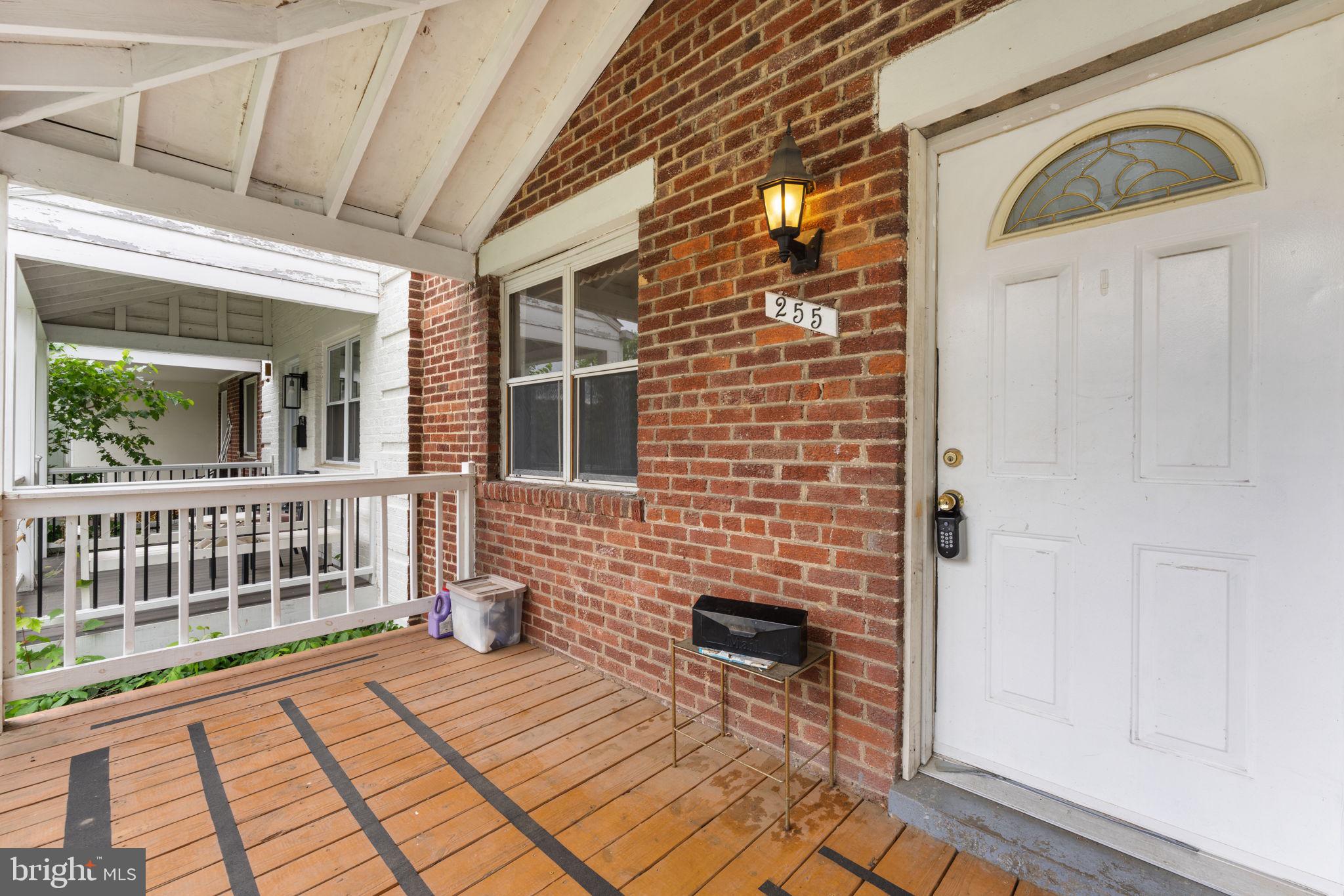 LYNHAVEN - Residential