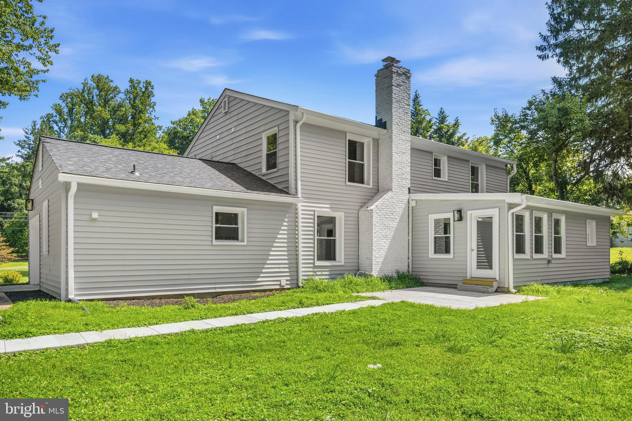 GLEN HILLS - Residential