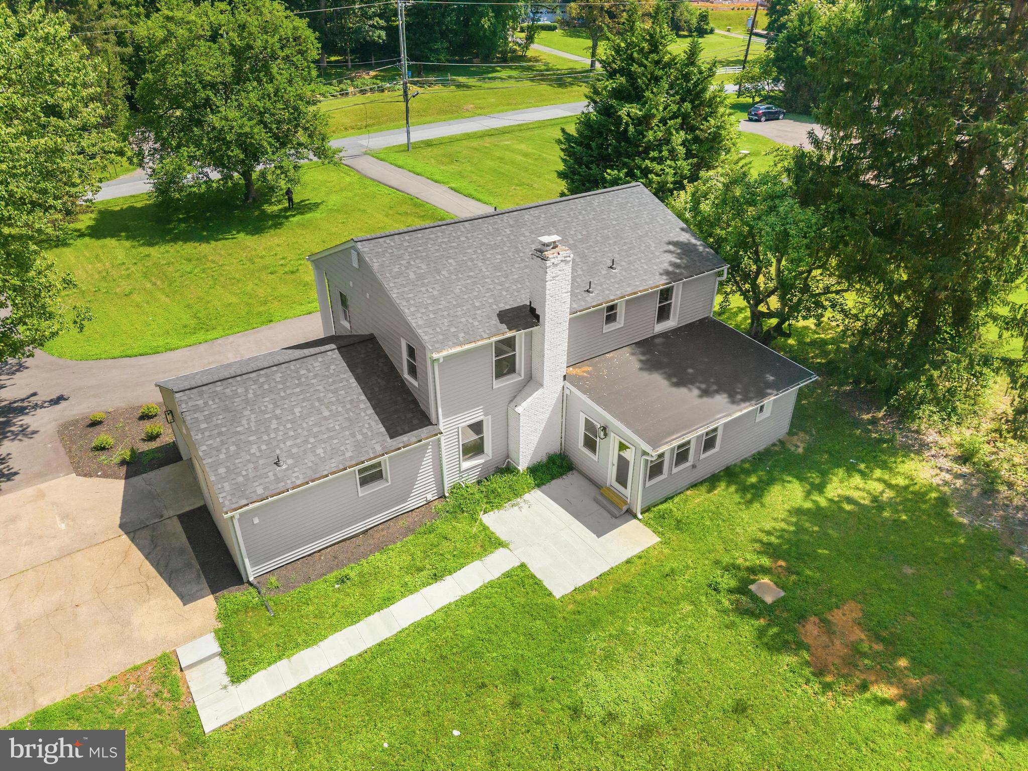 GLEN HILLS - Residential