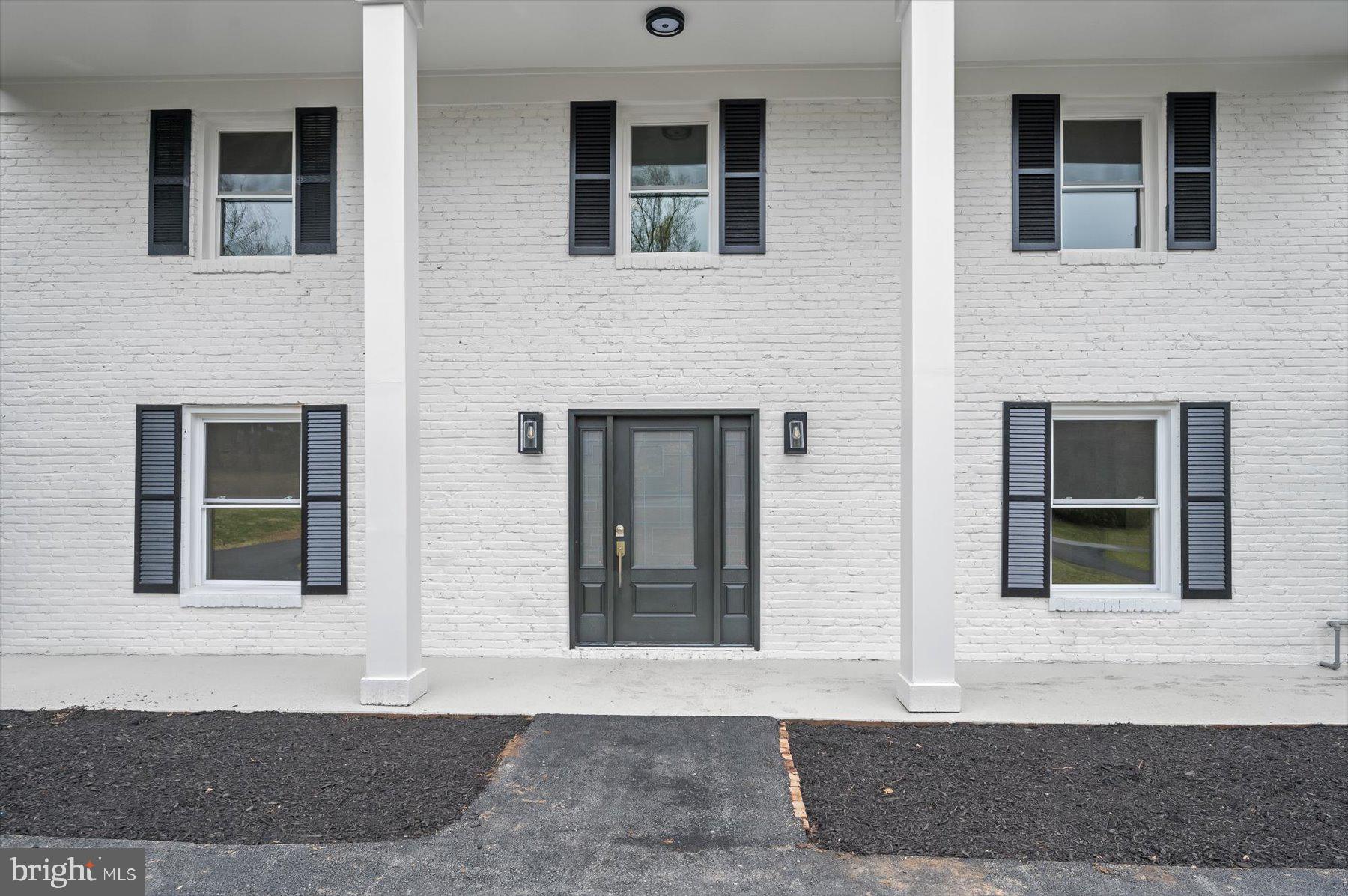 GLEN HILLS - Residential