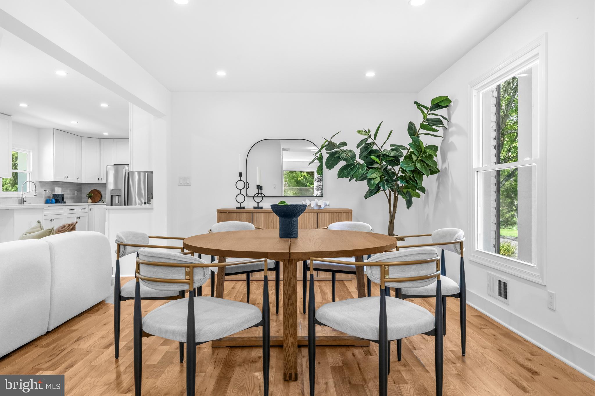 GLEN HILLS - Residential
