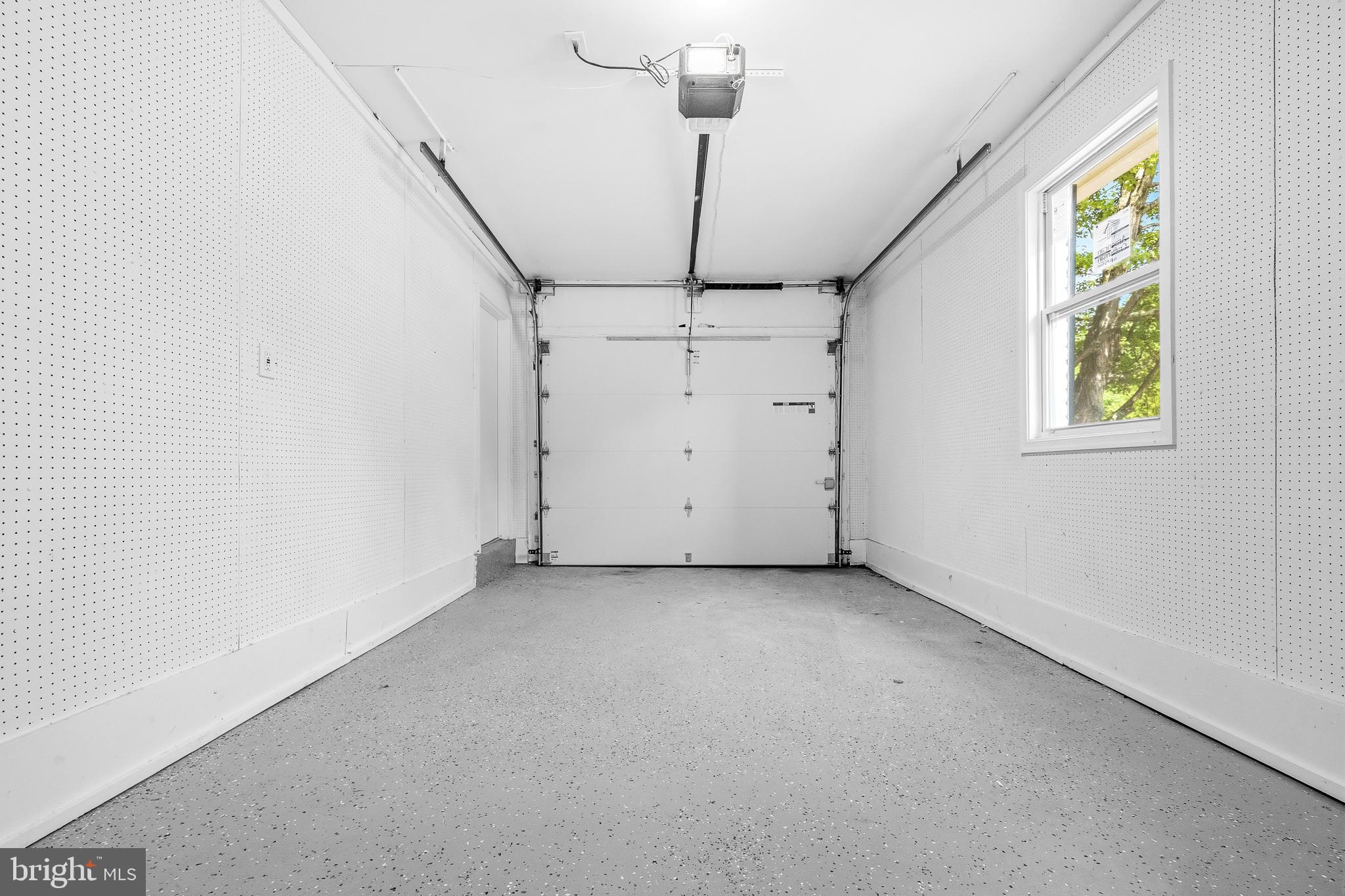 GLEN HILLS - Residential