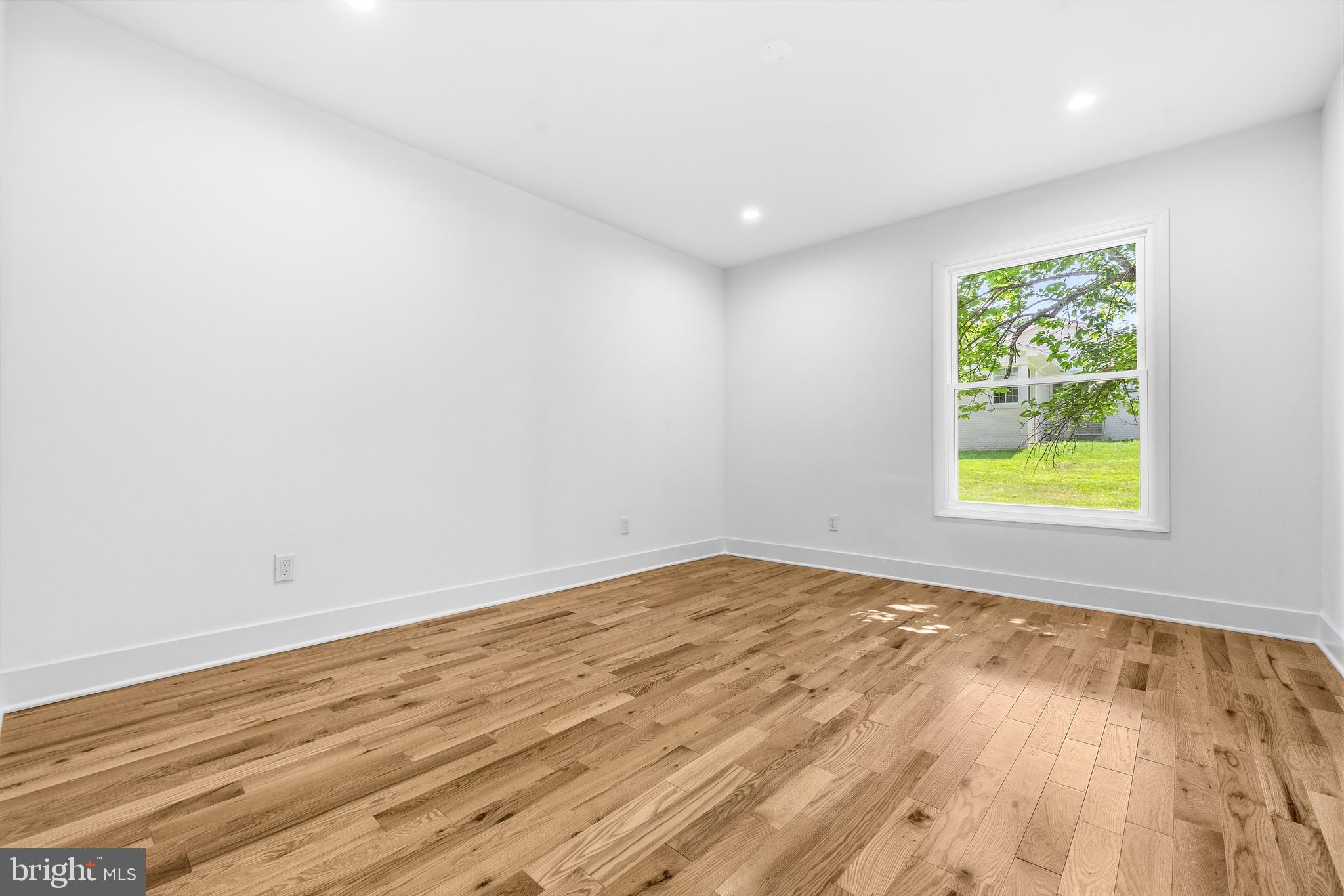 GLEN HILLS - Residential