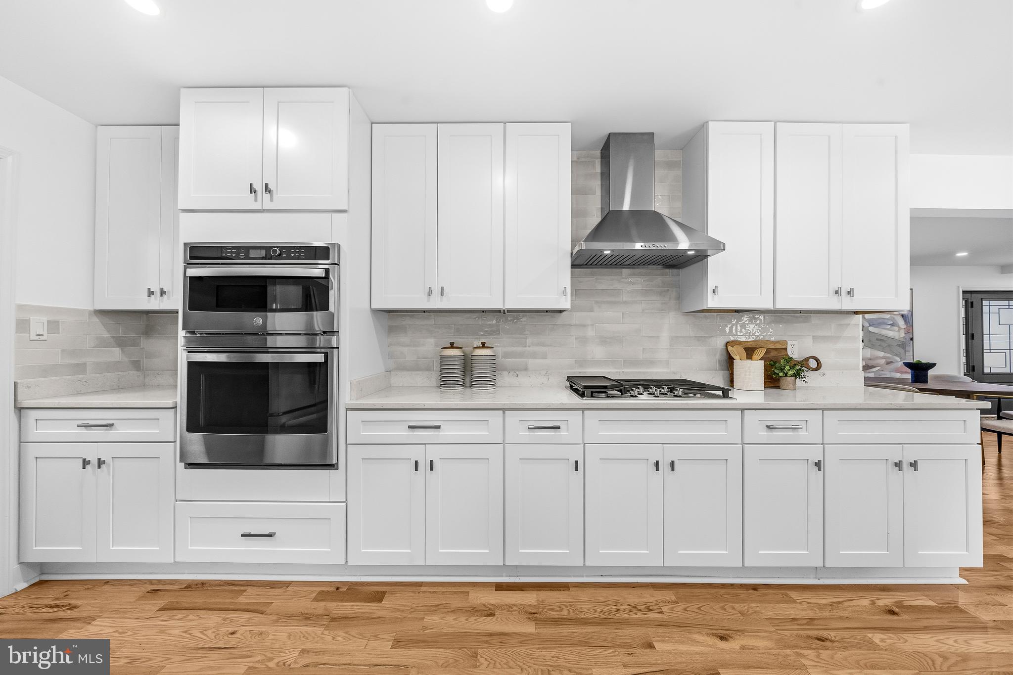 GLEN HILLS - Residential