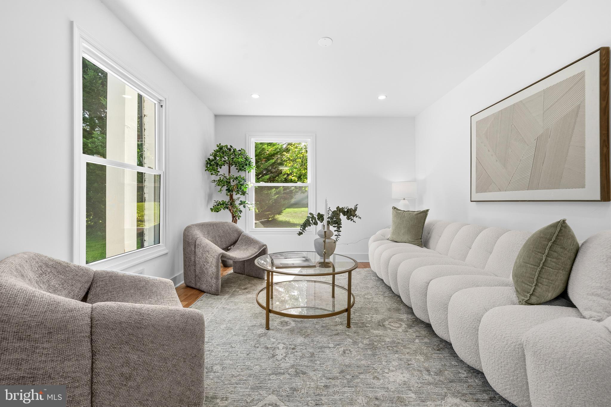 GLEN HILLS - Residential