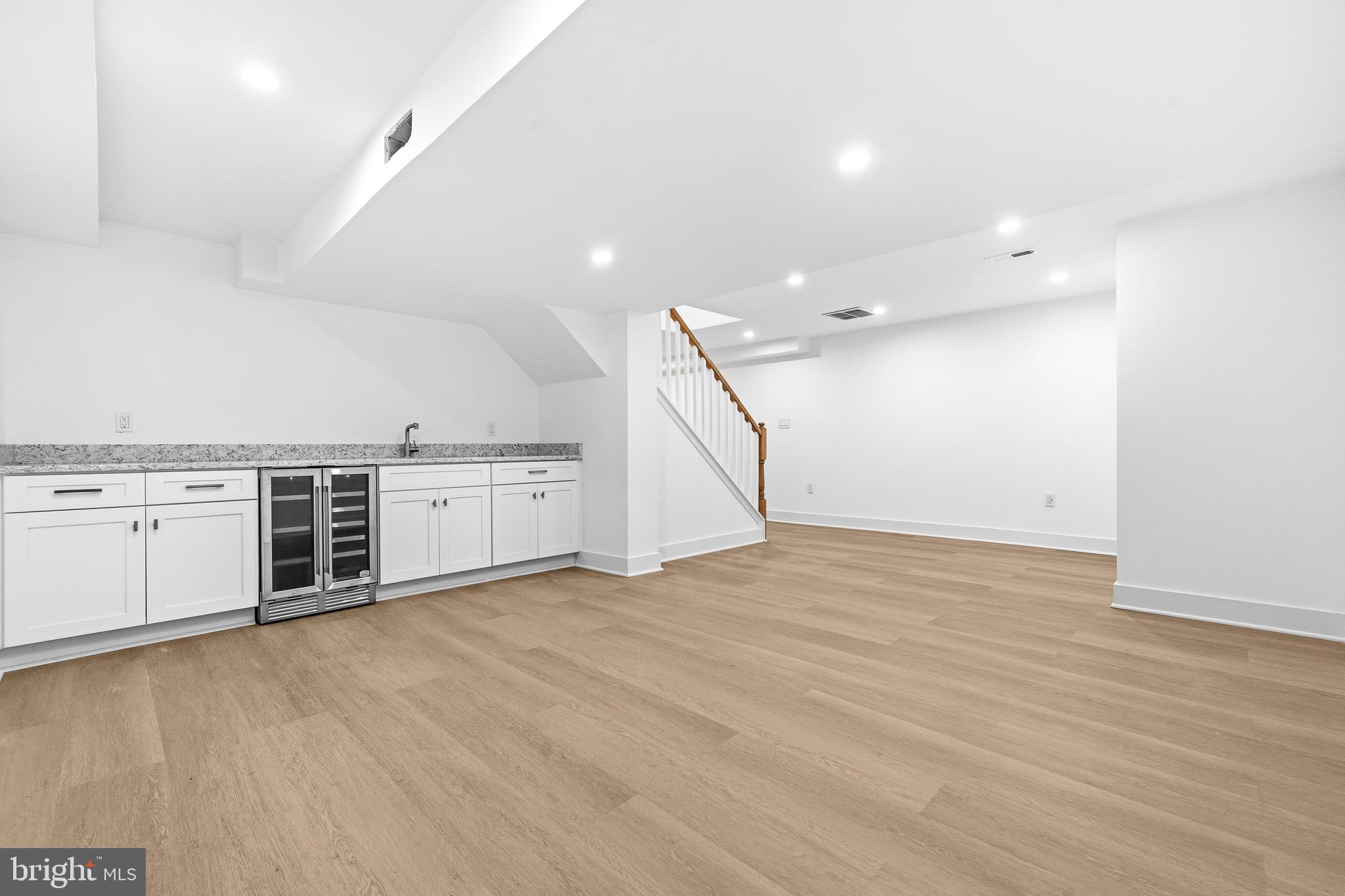 GLEN HILLS - Residential