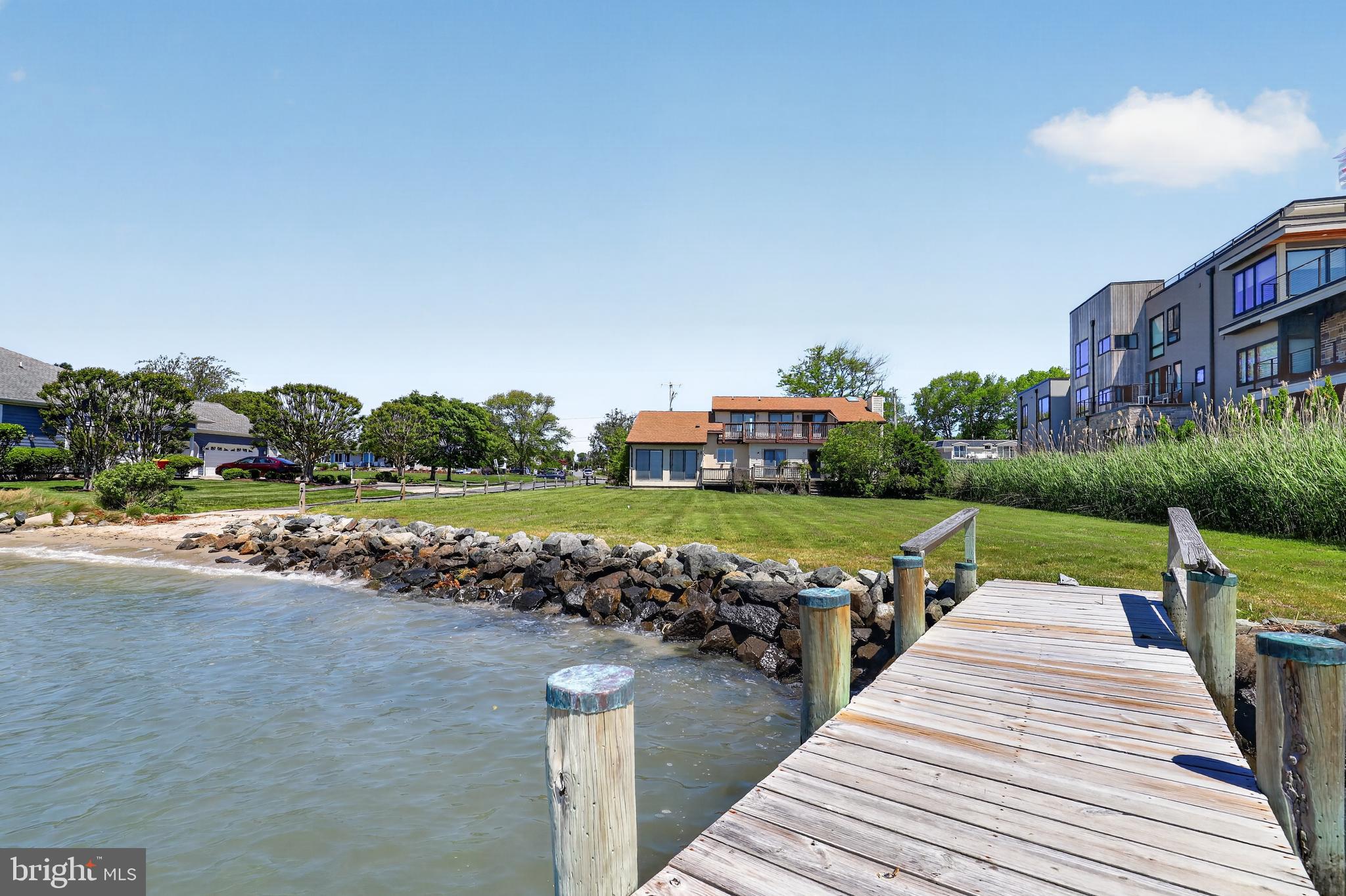 SEABREEZE DEV - Residential