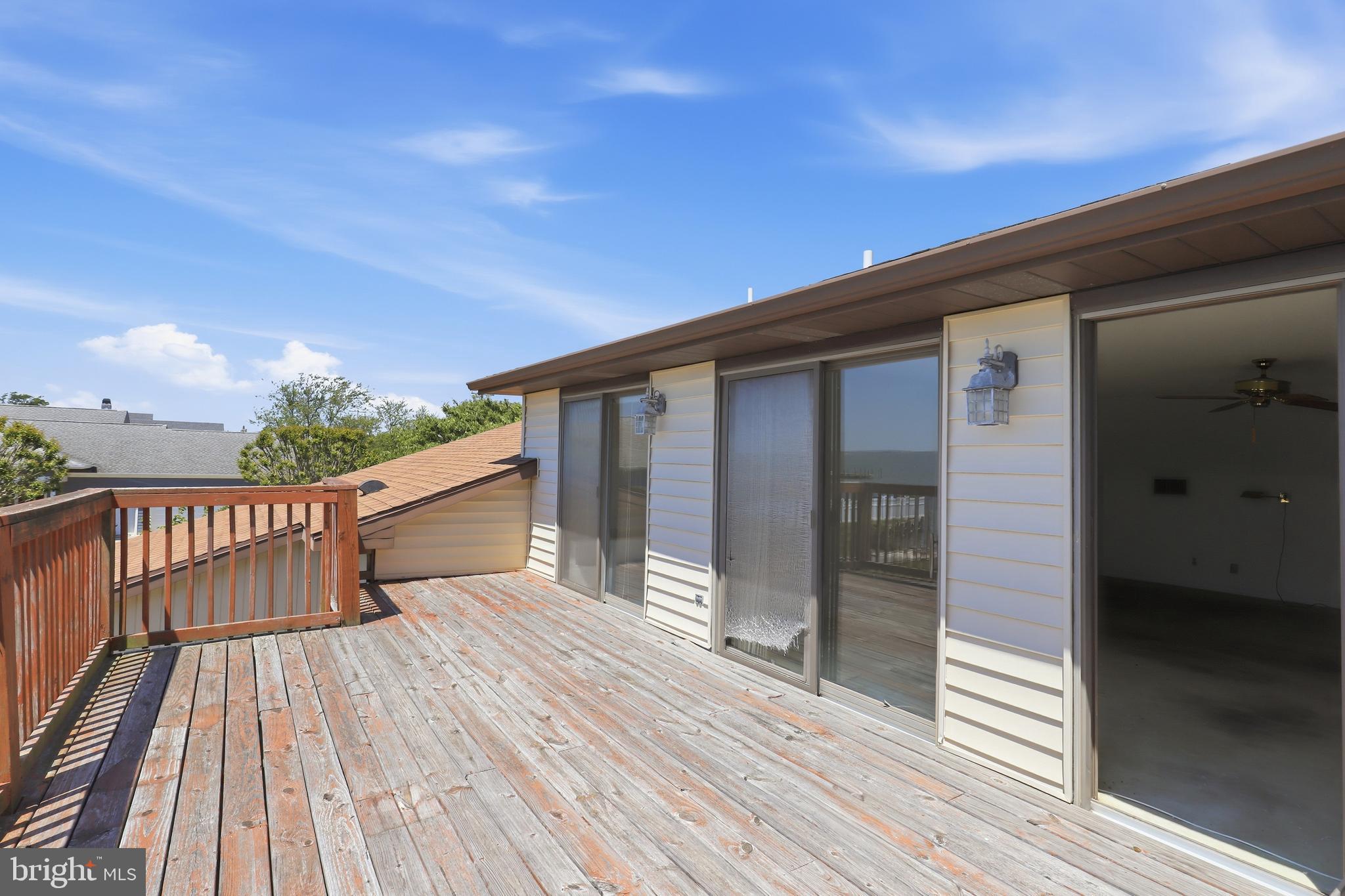 SEABREEZE DEV - Residential