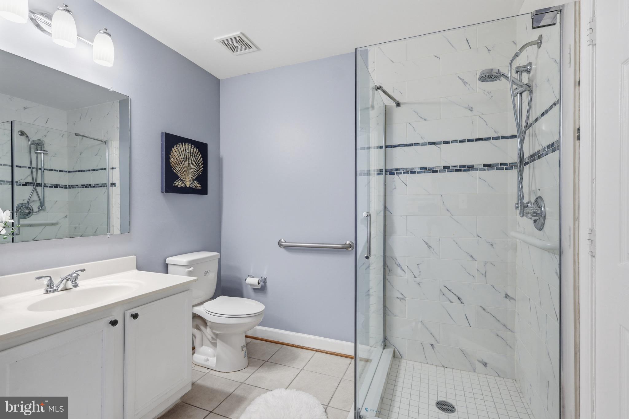 STRATFORD CONDOS - Residential
