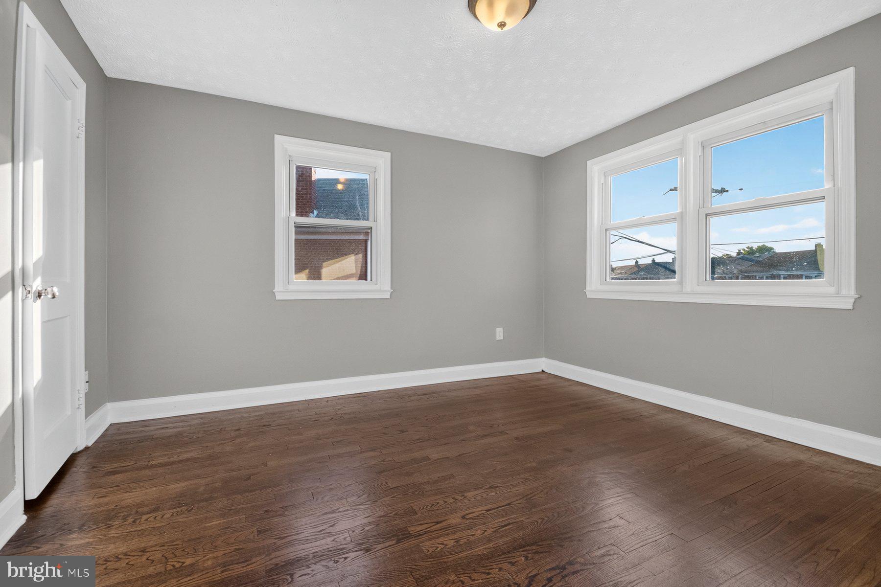 HAWTHORNE - Residential