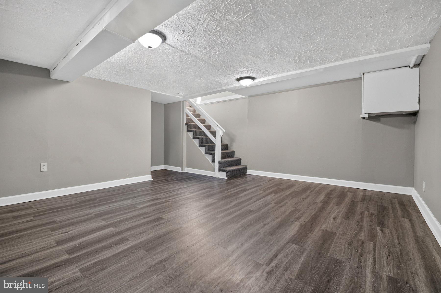 HAWTHORNE - Residential