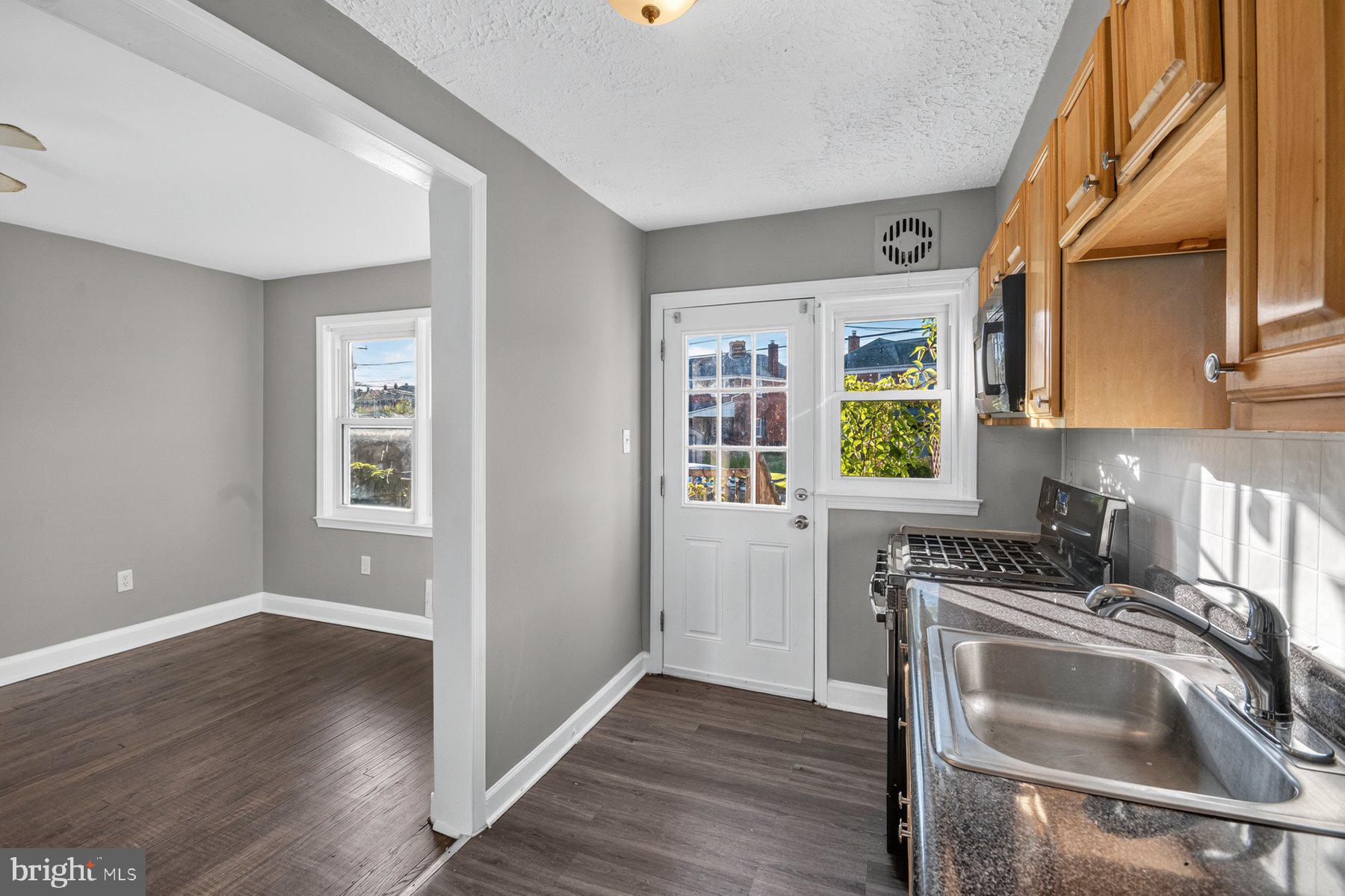 HAWTHORNE - Residential