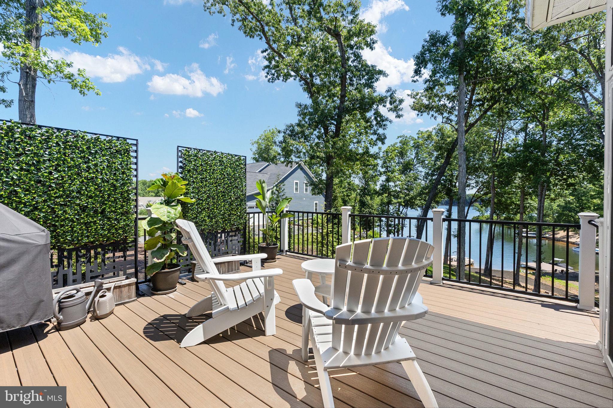 FAWN LAKE - Residential