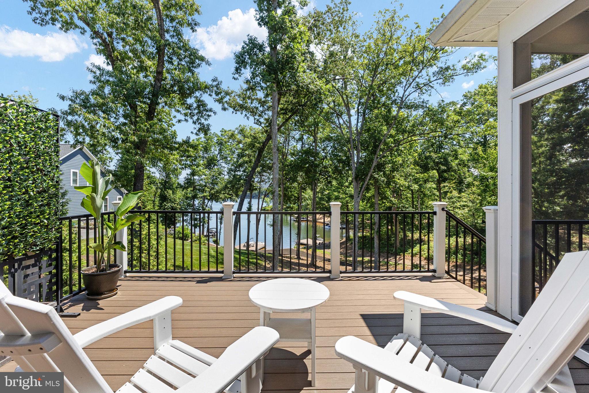 FAWN LAKE - Residential
