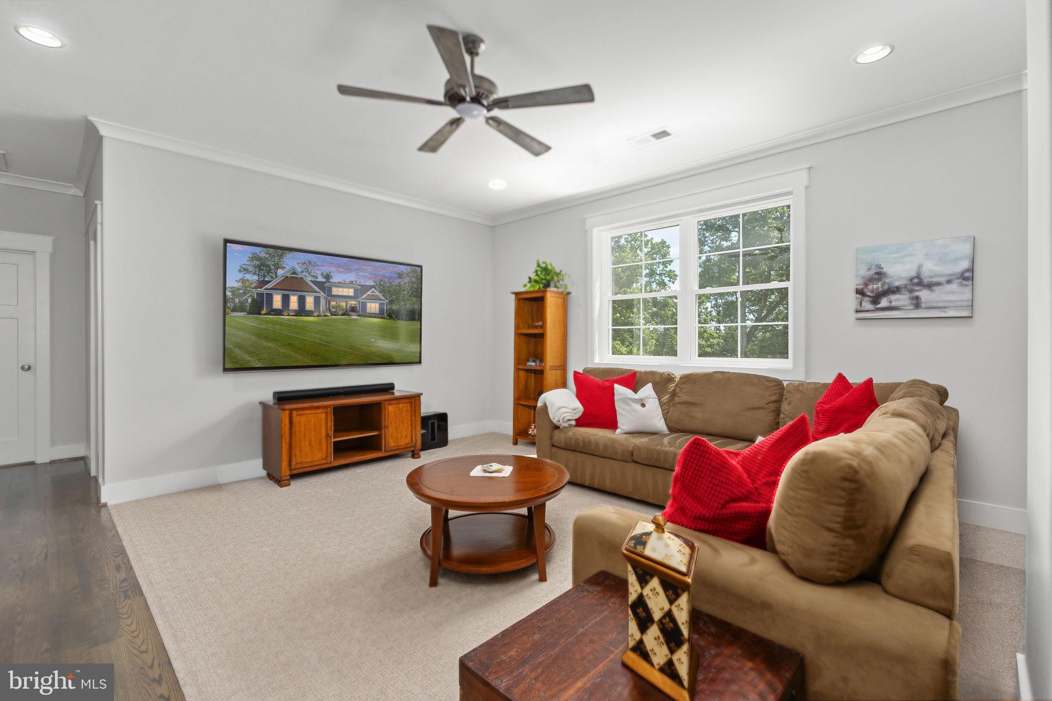 FAWN LAKE - Residential