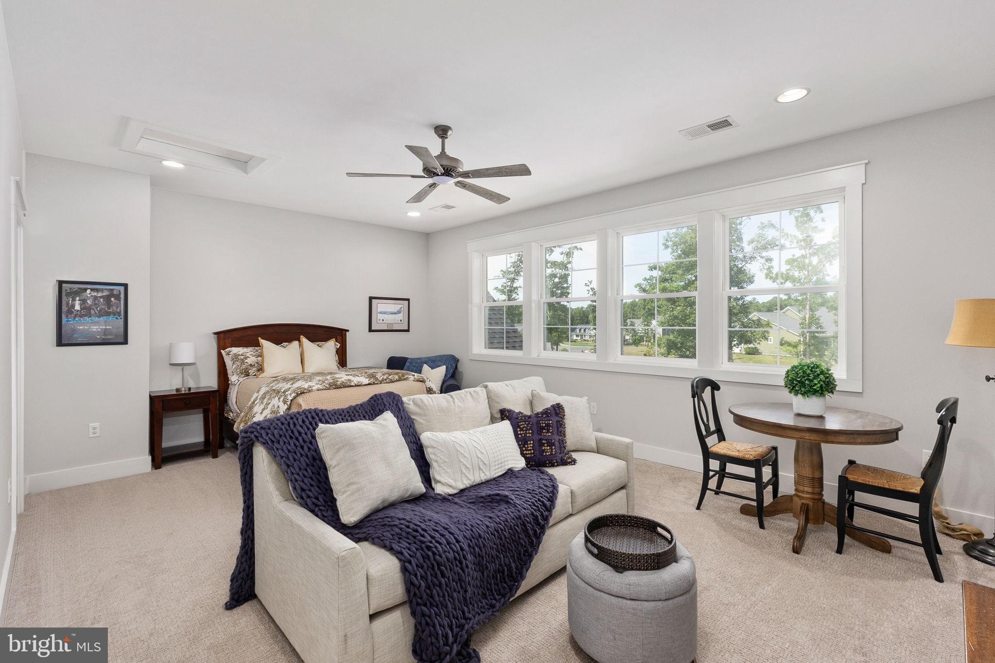 FAWN LAKE - Residential
