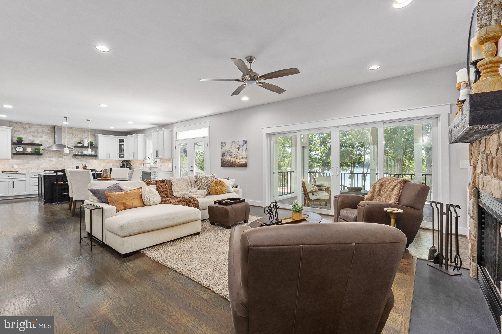 FAWN LAKE - Residential