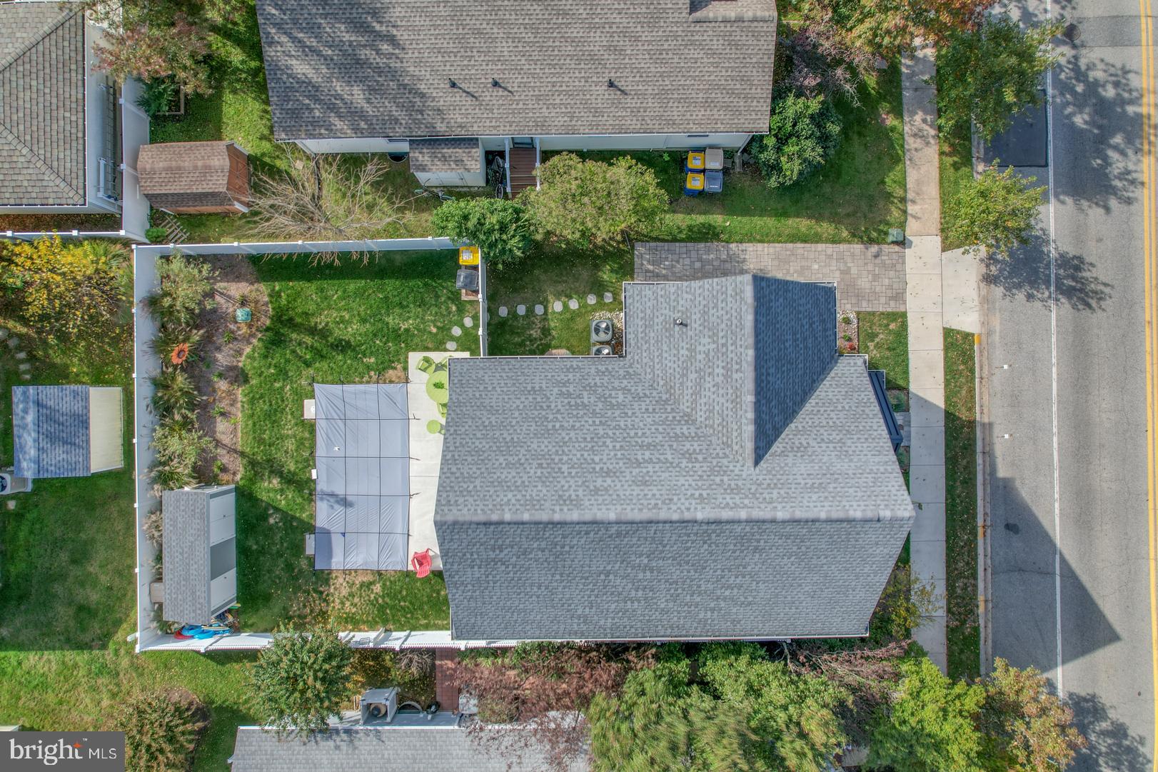 COUNTRY CLUB ESTATES - Residential