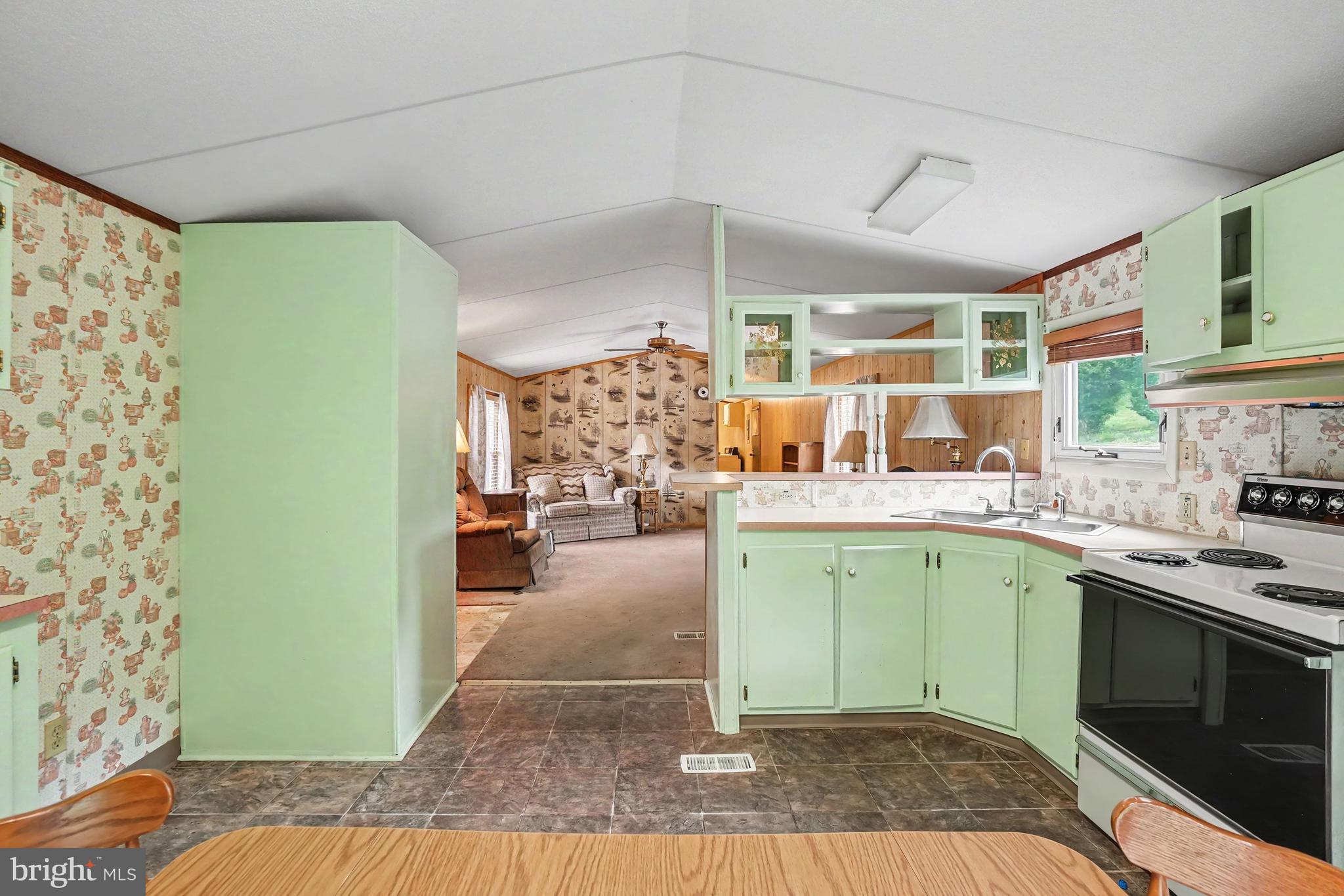 NORTH MANHEIM TWP - Residential