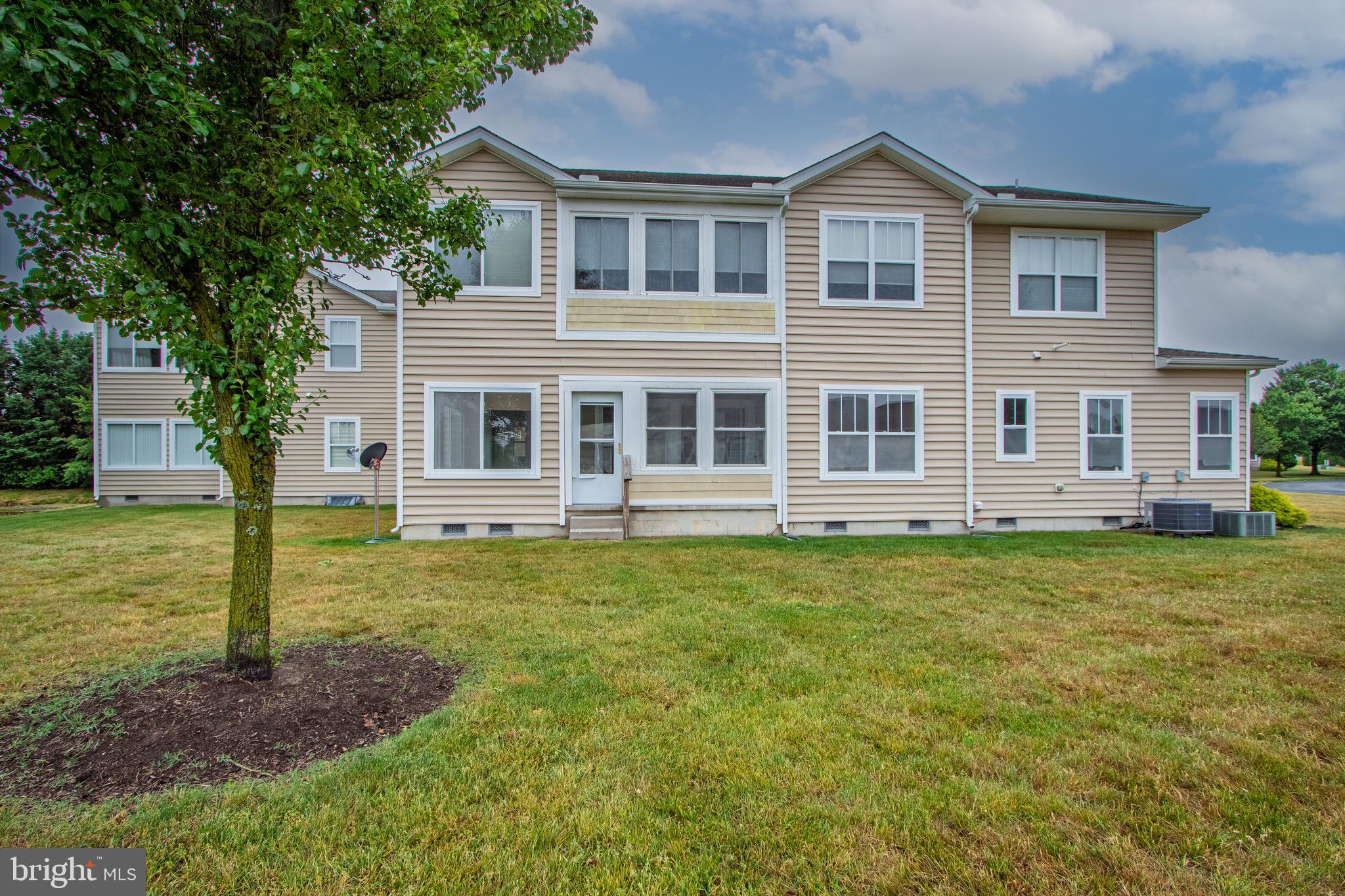 HEARTHSTONE MANOR - Residential