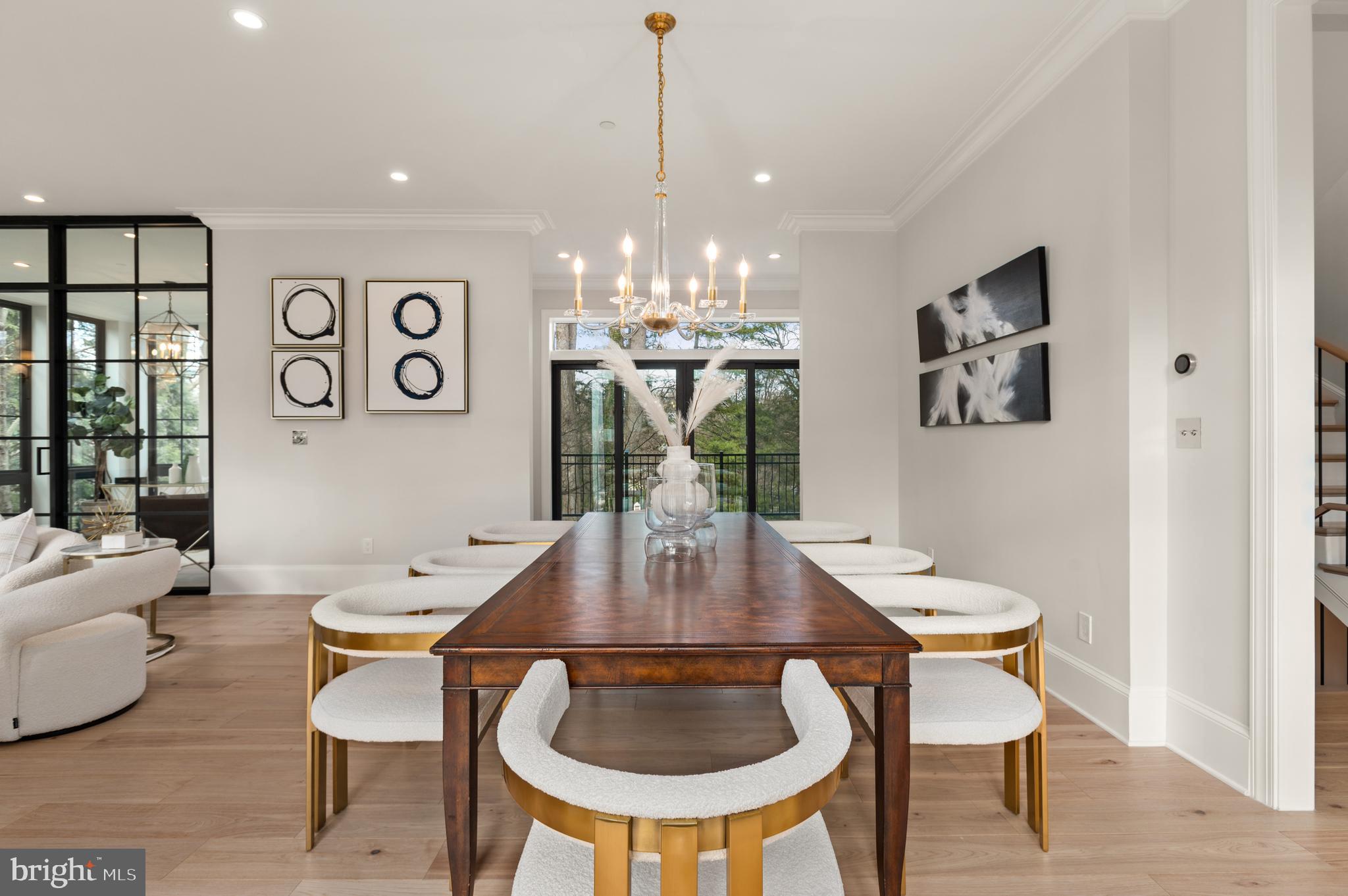 SPRING VALLEY - Residential