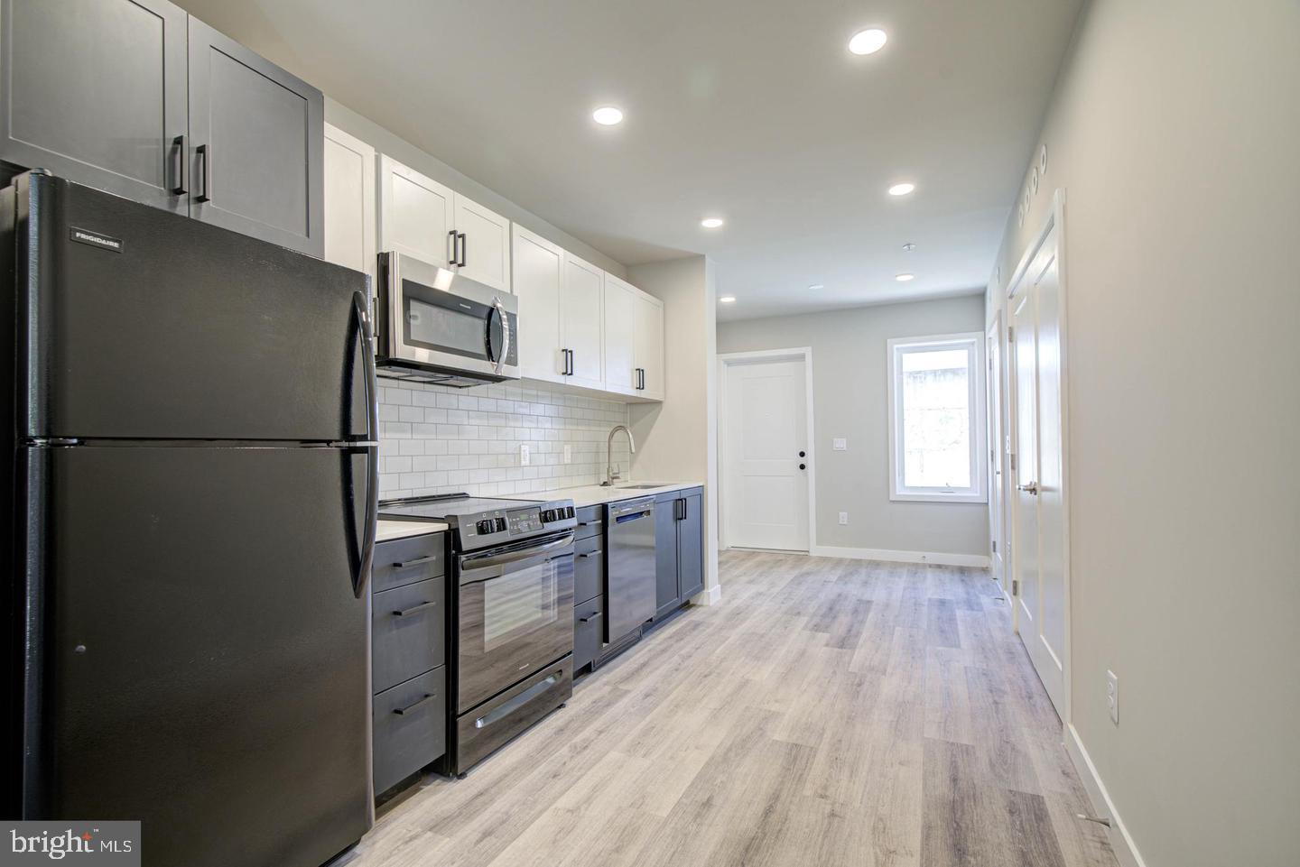FAIRHILL - Residential