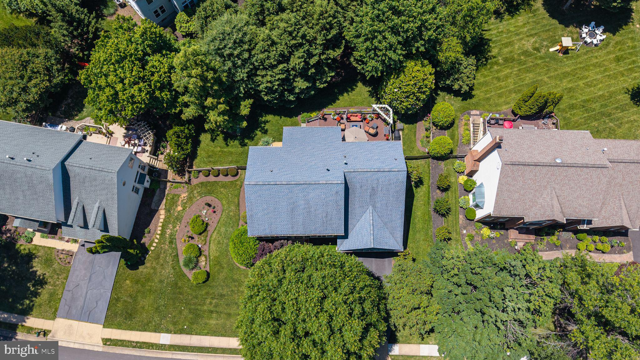 VIRGINIA OAKS - Residential
