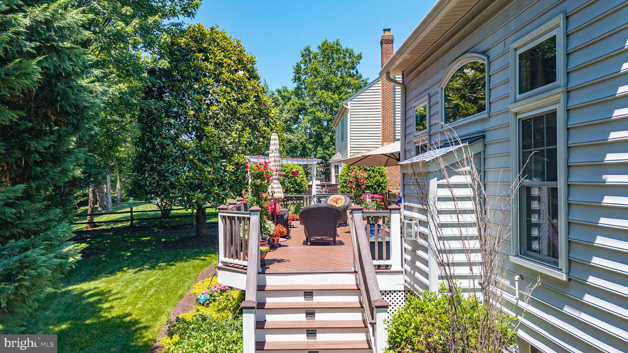 VIRGINIA OAKS - Residential