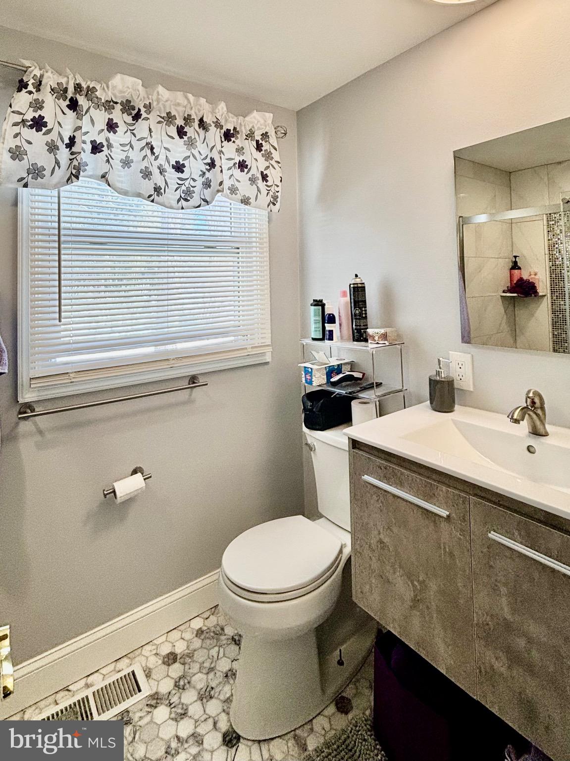 KENILWORTH AT BELAIR - Residential