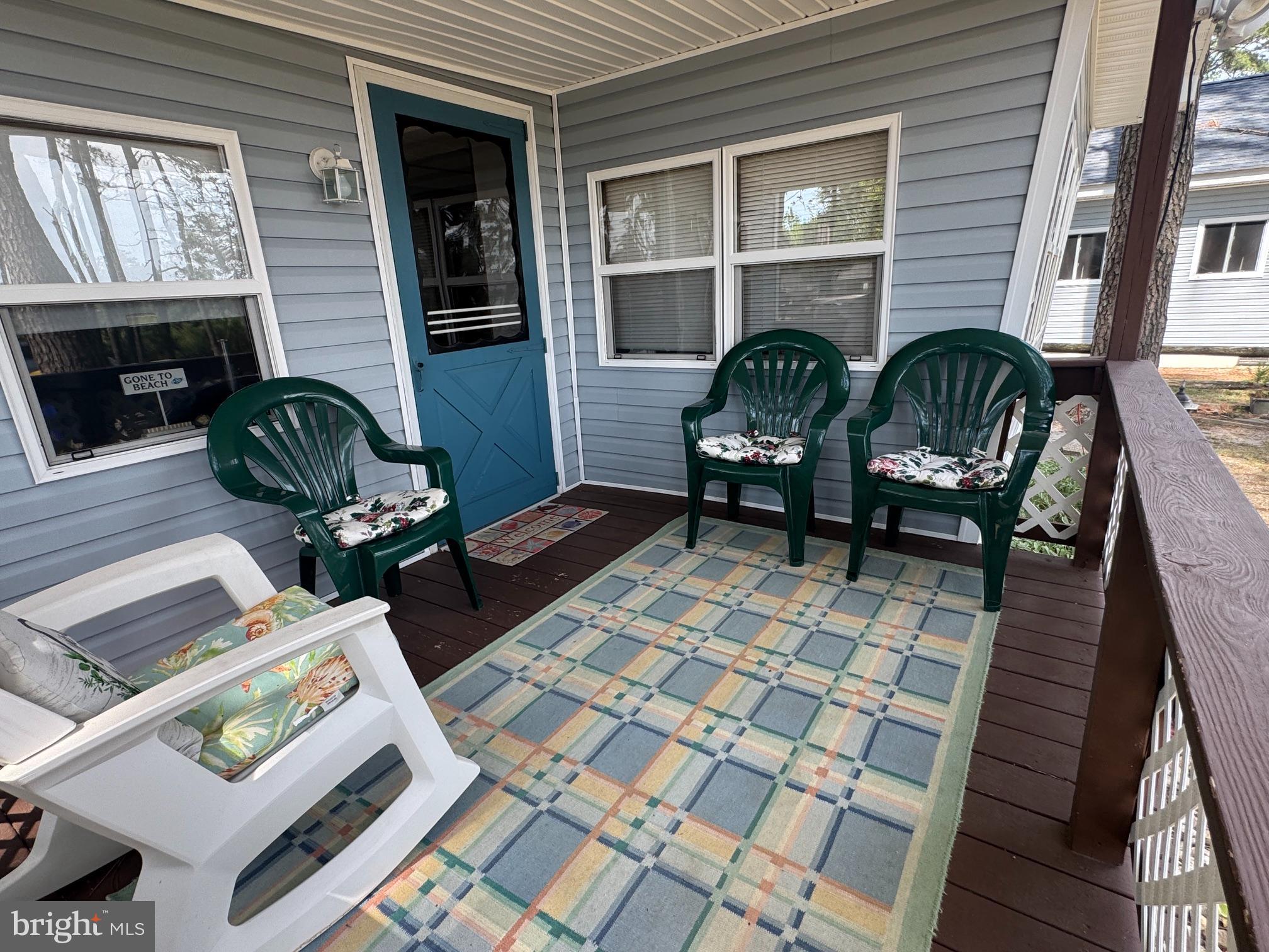 WHITE HOUSE BEACH - Residential