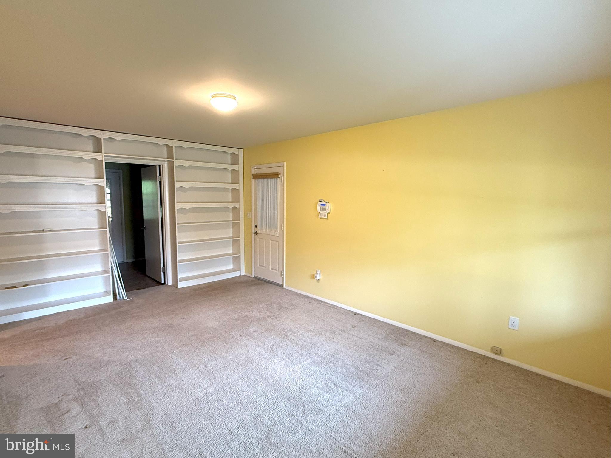 CUMBERLAND HILLS - Residential