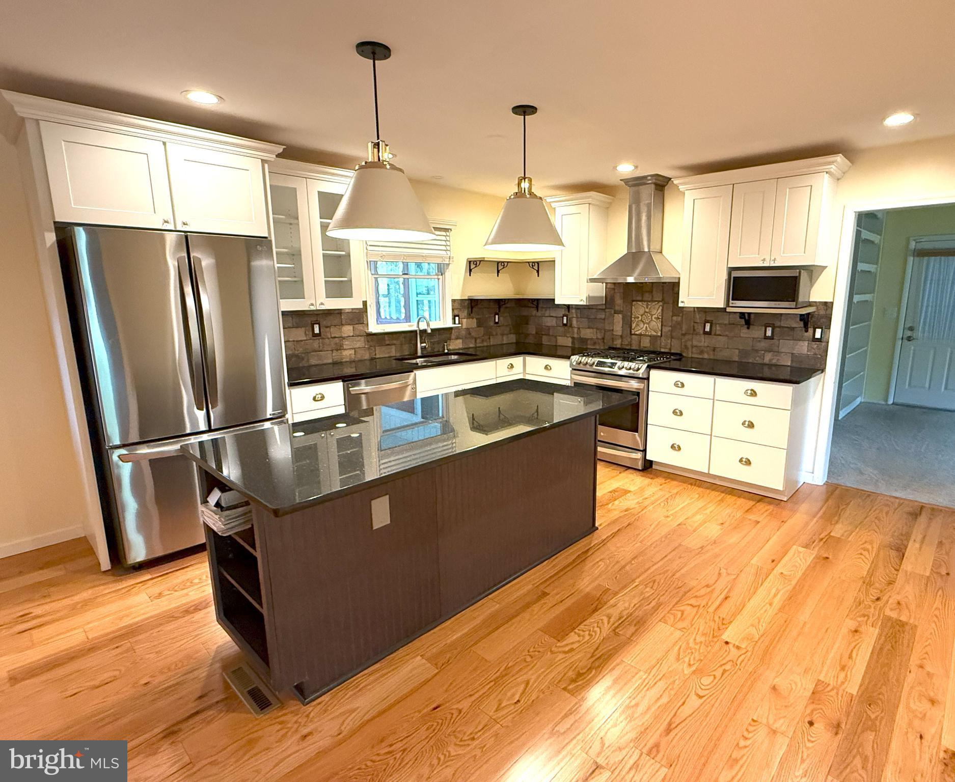 CUMBERLAND HILLS - Residential