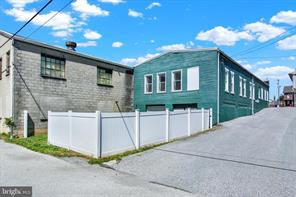 WEST MANCHESTER TWP - Residential