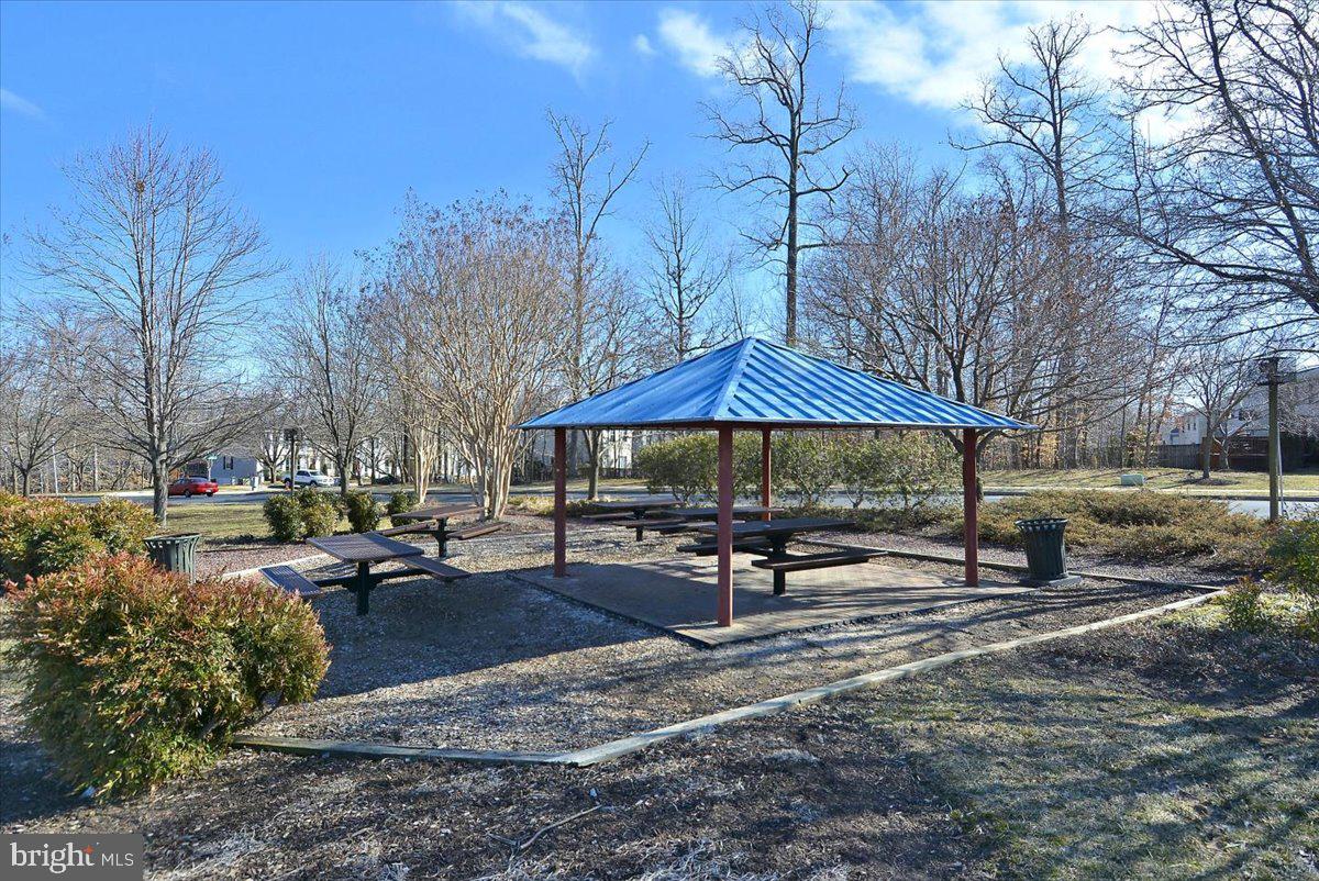 BOWLING BROOK FARMS - Residential