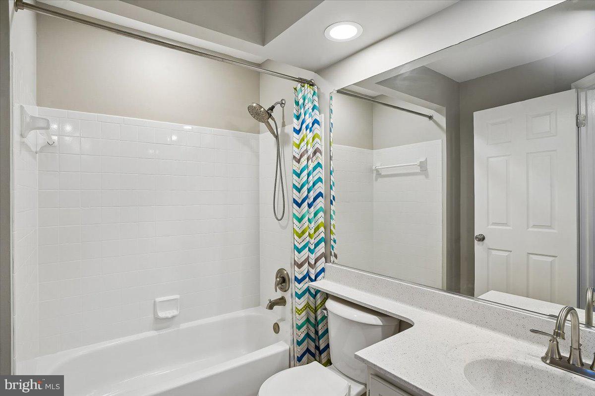 BOWLING BROOK FARMS - Residential