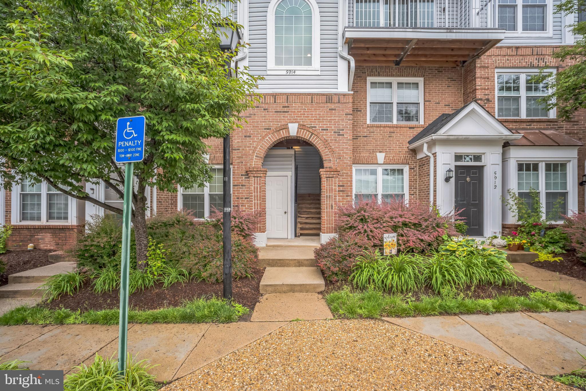 SYCAMORES AT VAN DORN - Residential Lease