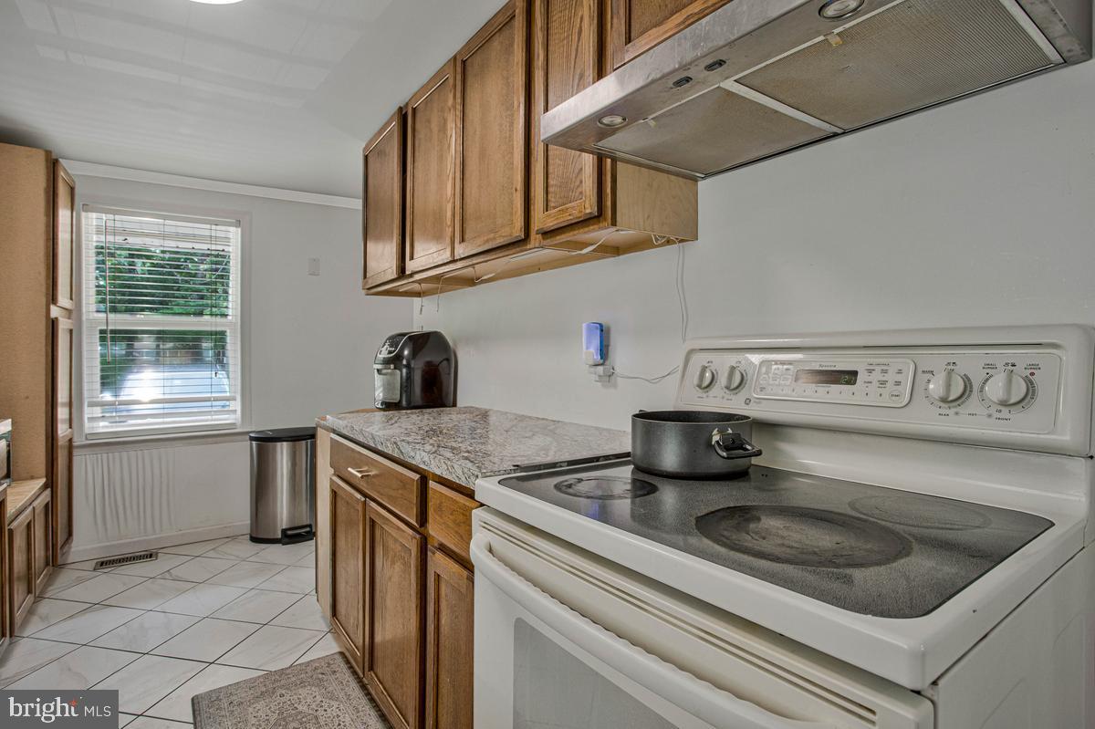 LONG BEACH - Residential