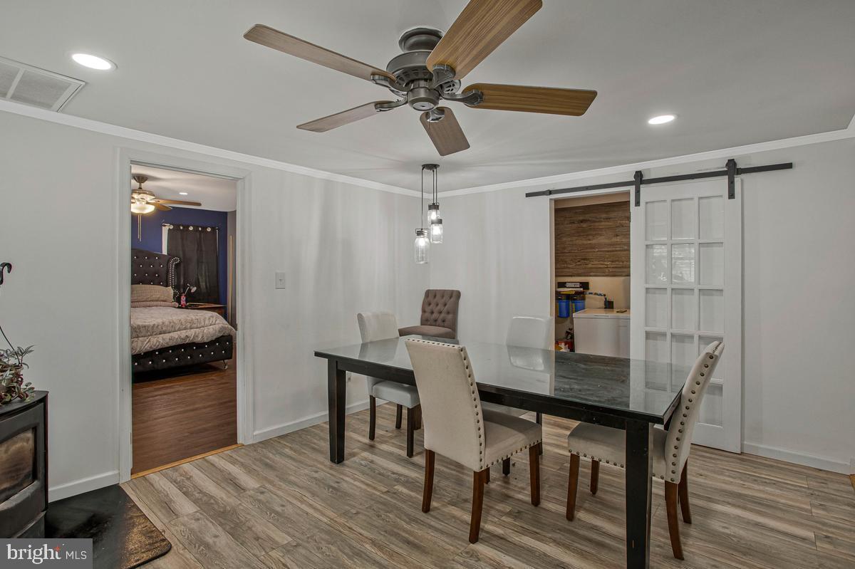 LONG BEACH - Residential