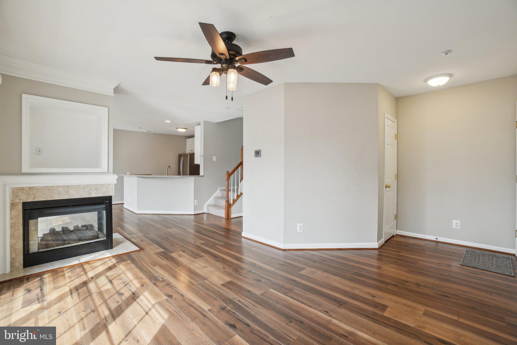 DOMINION STATION CONDOMINIUM - Residential Lease