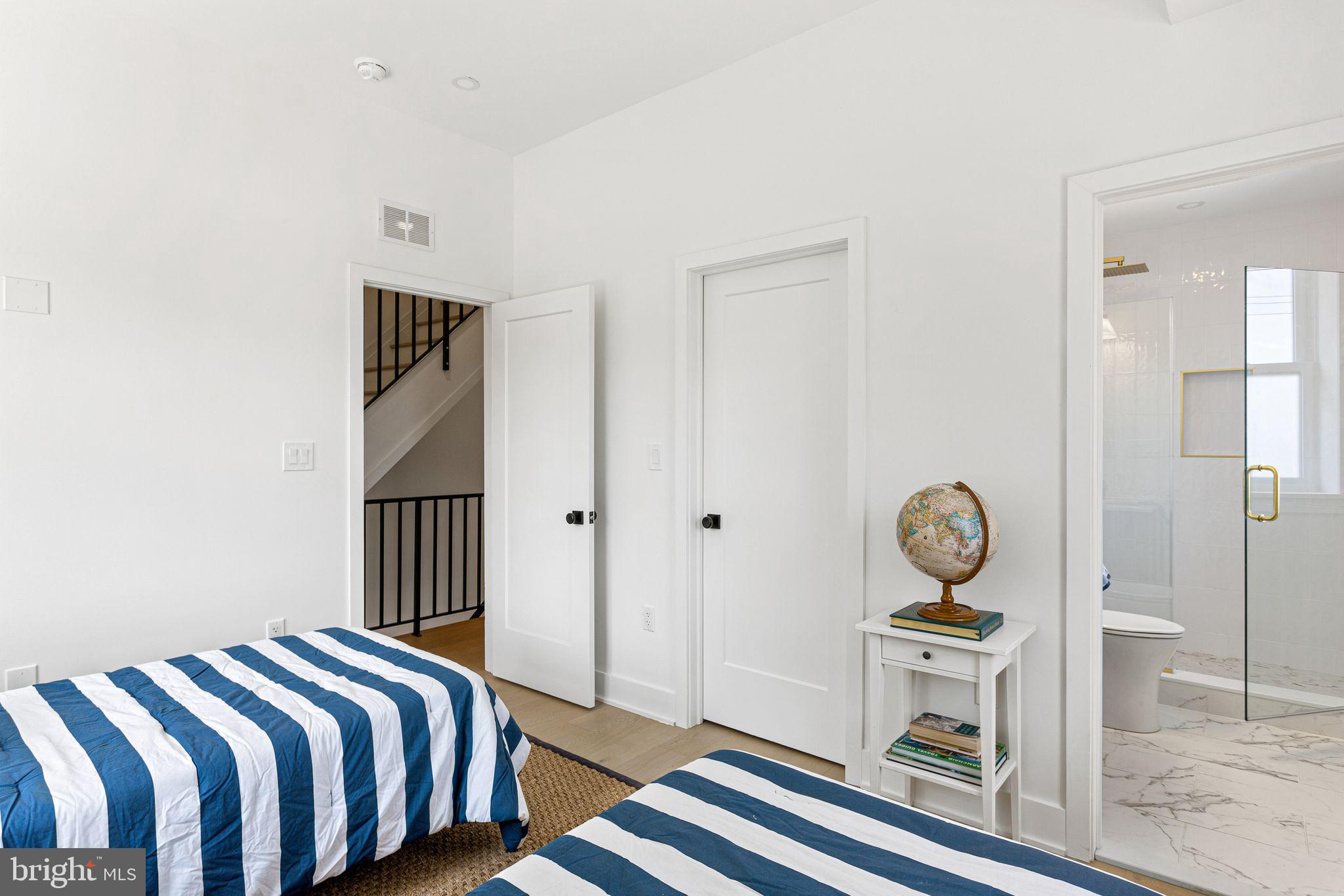 GERMANTOWN (WEST) - Residential