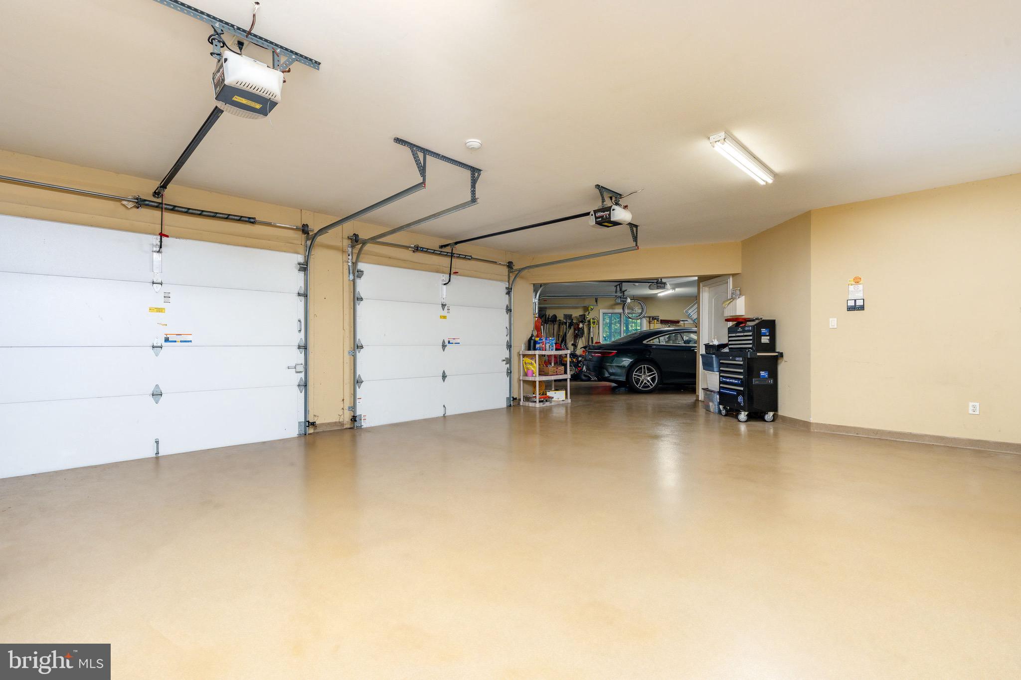 STONEYMEAD - Residential