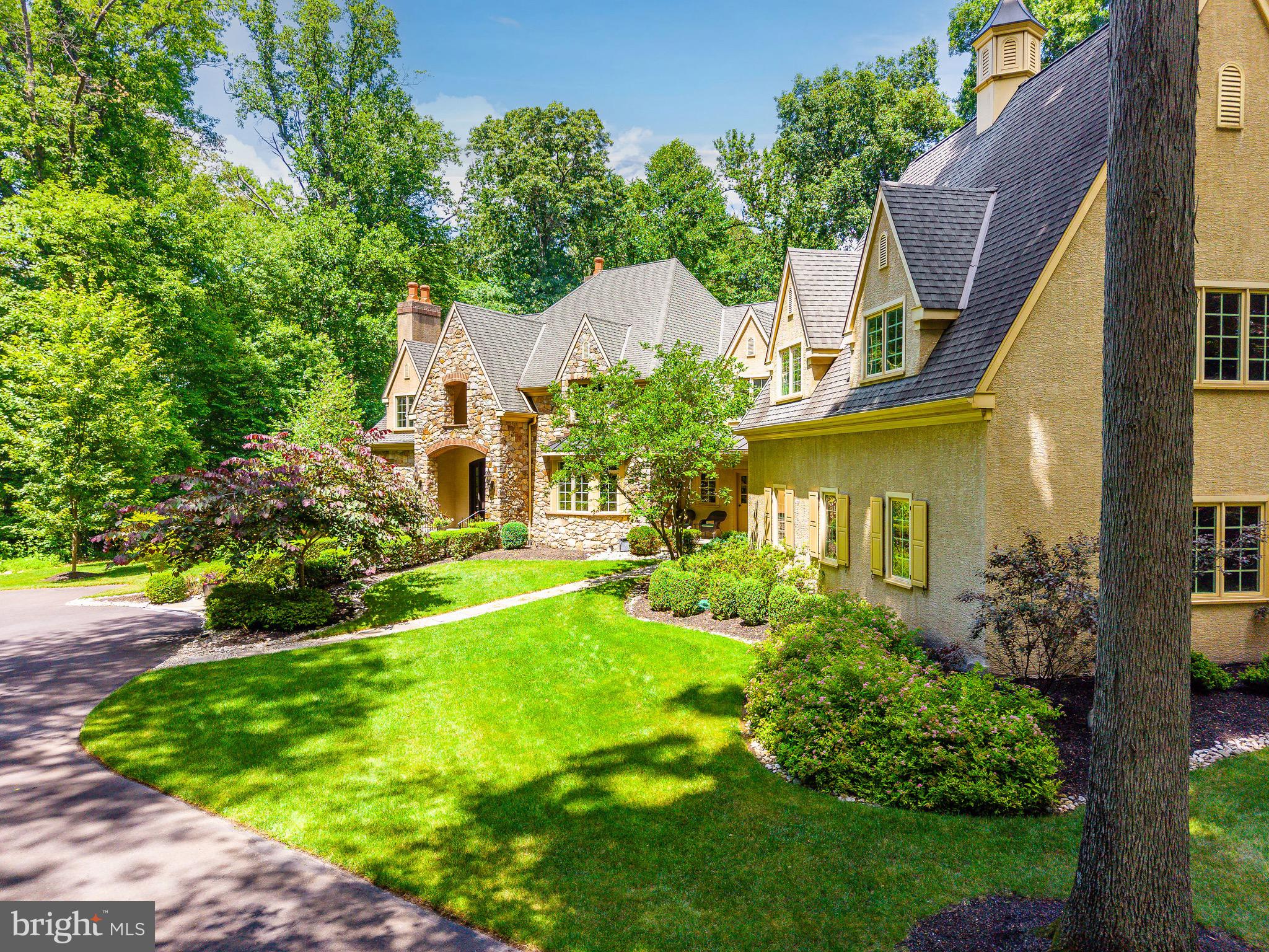STONEYMEAD - Residential