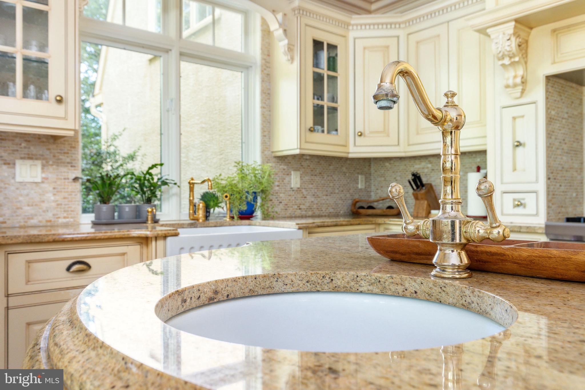 STONEYMEAD - Residential