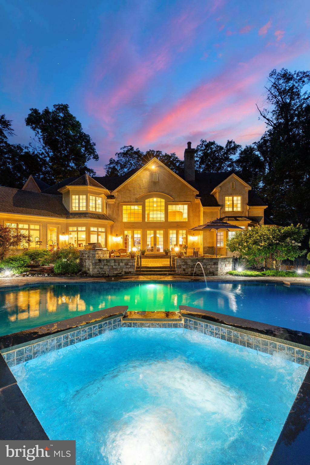 STONEYMEAD - Residential