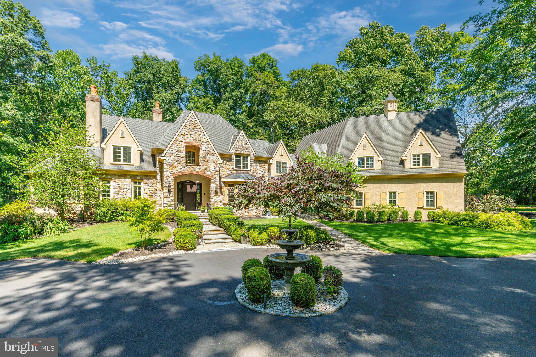 STONEYMEAD - Residential