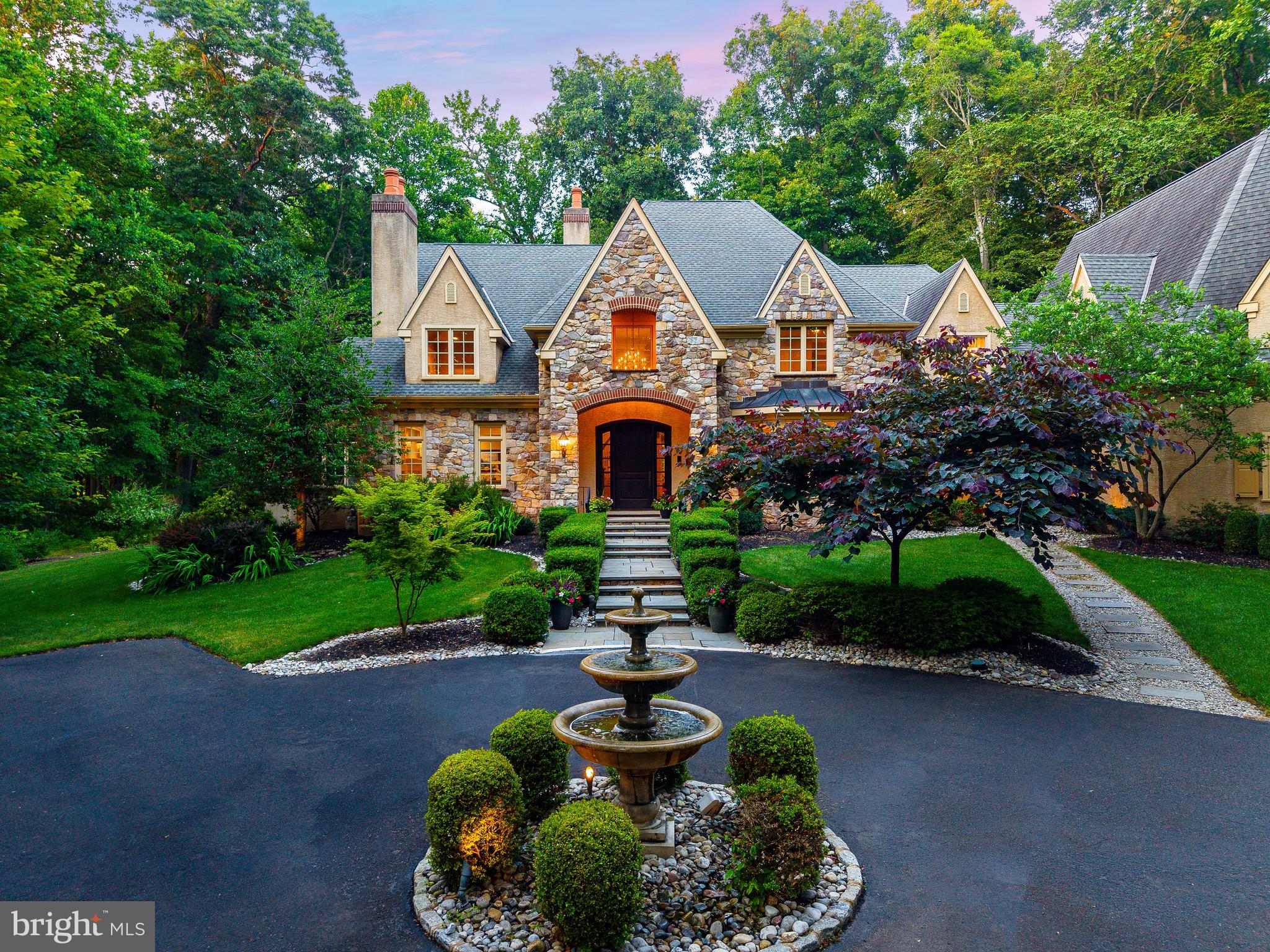 STONEYMEAD - Residential