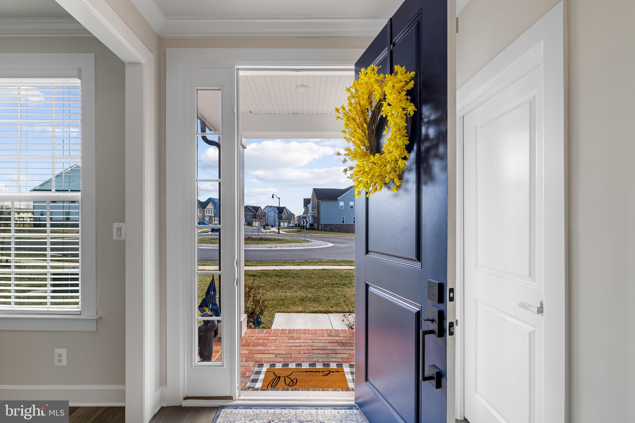 SOUTH LAKE - Residential