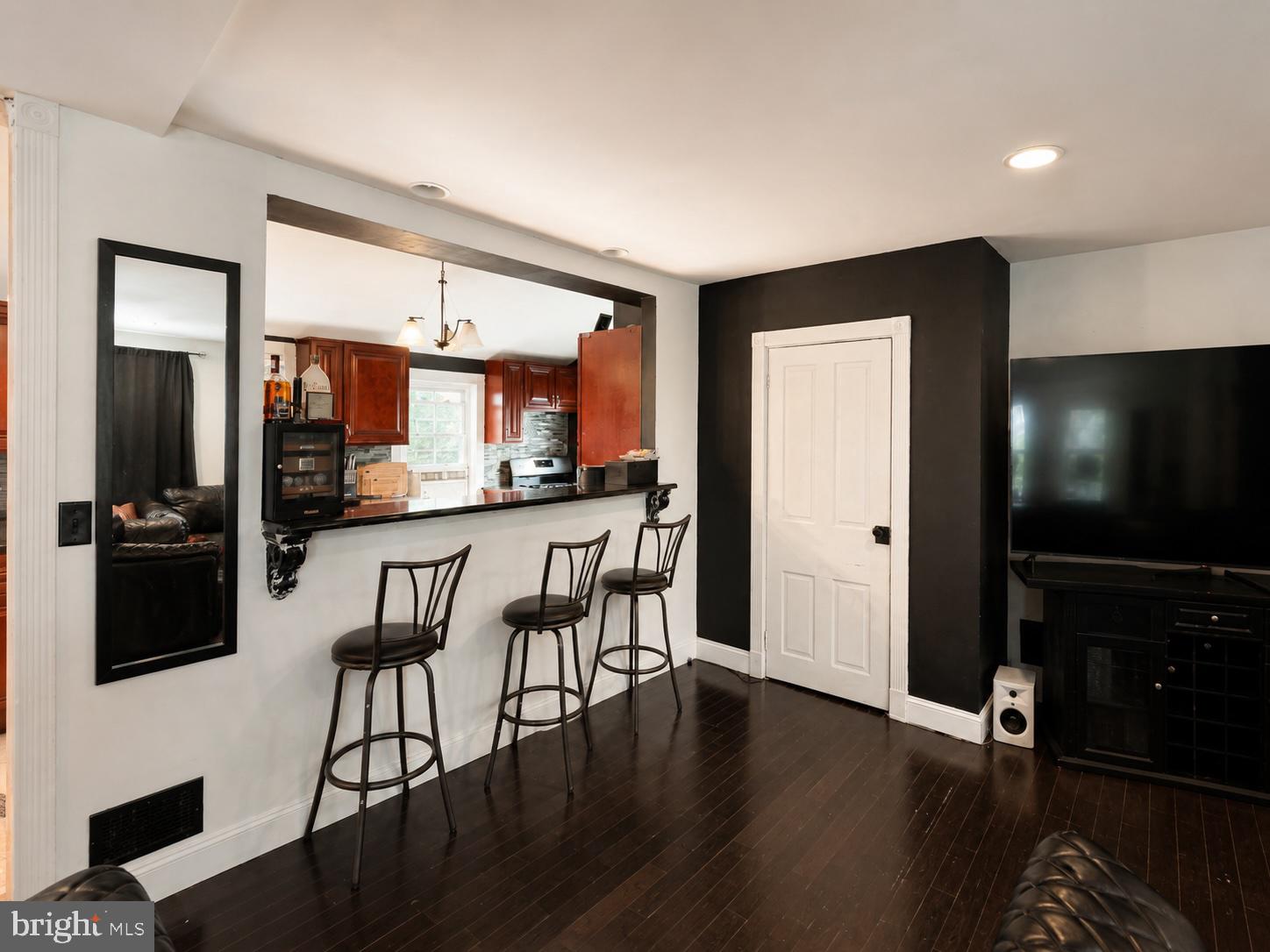LAFAYETTE HILL - Residential